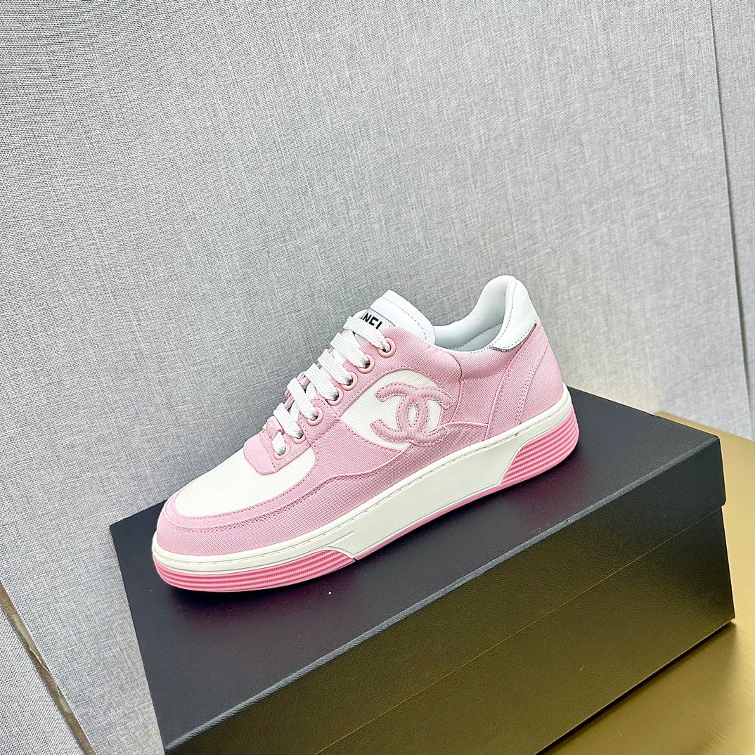 CC 24C Cruise Sneakers Light Pink White Cotton 980937