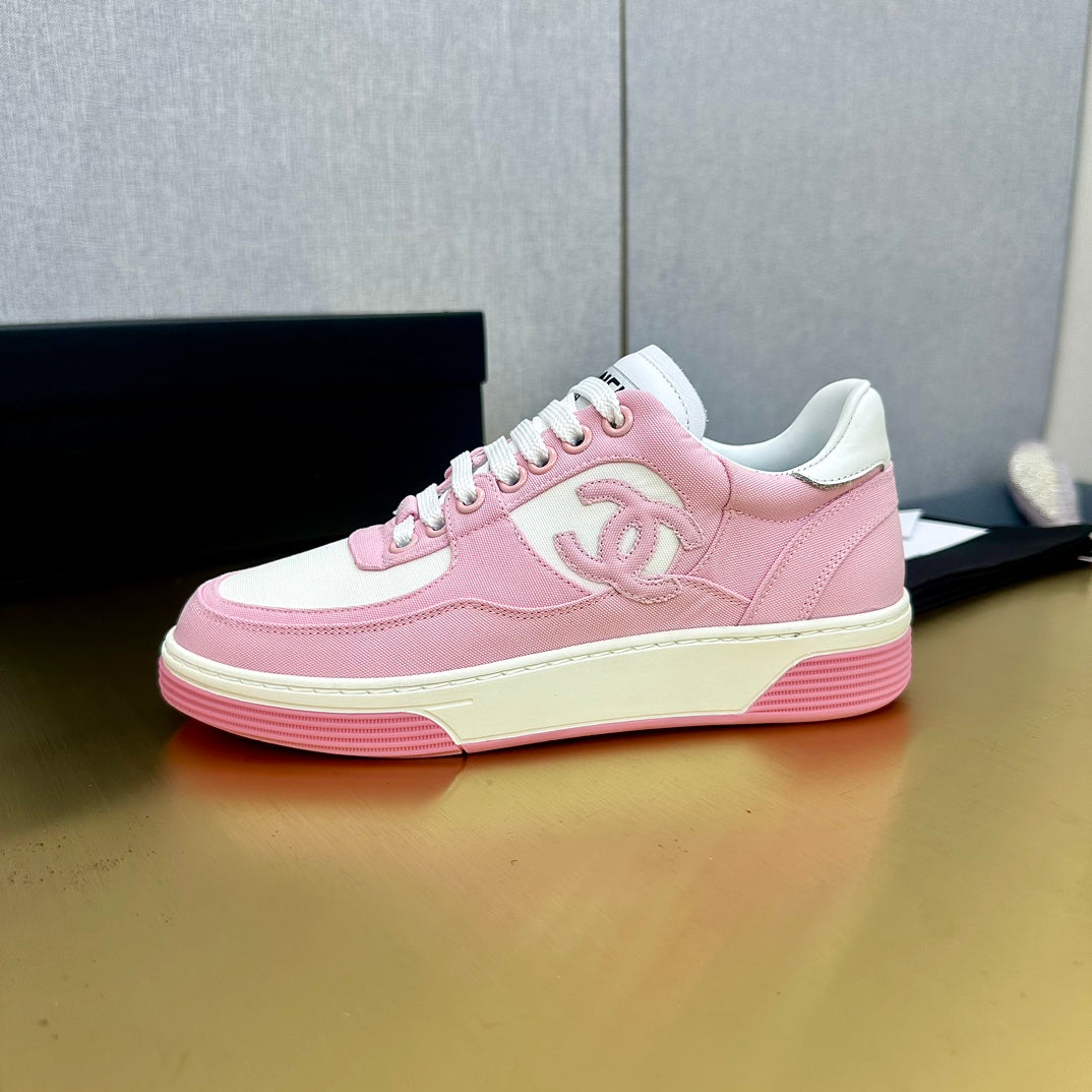 CC 24C Cruise Sneakers Light Pink White Cotton 980937
