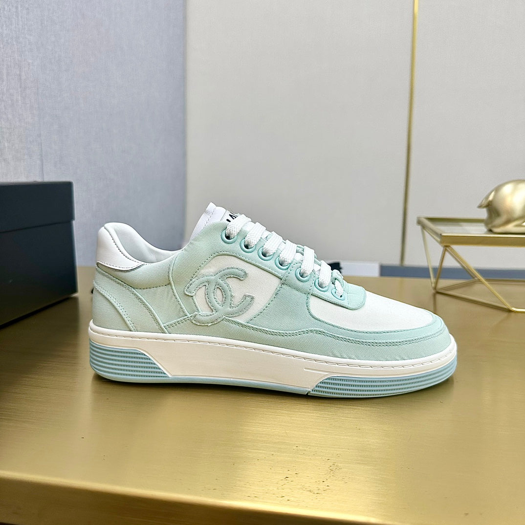 CC 24C Cruise Sneakers Light Turquoise White Cotton 980940