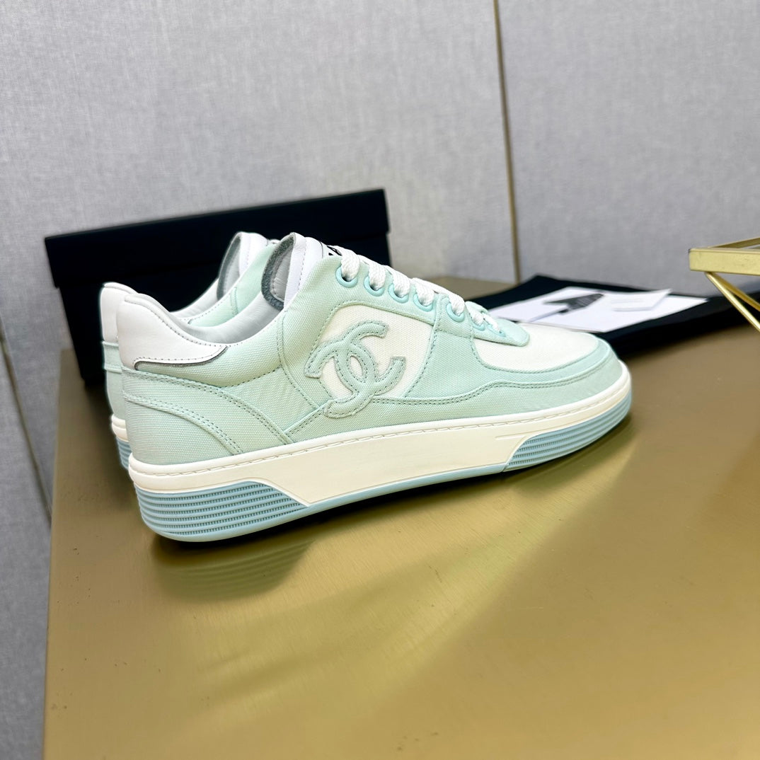 CC 24C Cruise Sneakers Light Turquoise White Cotton 980940