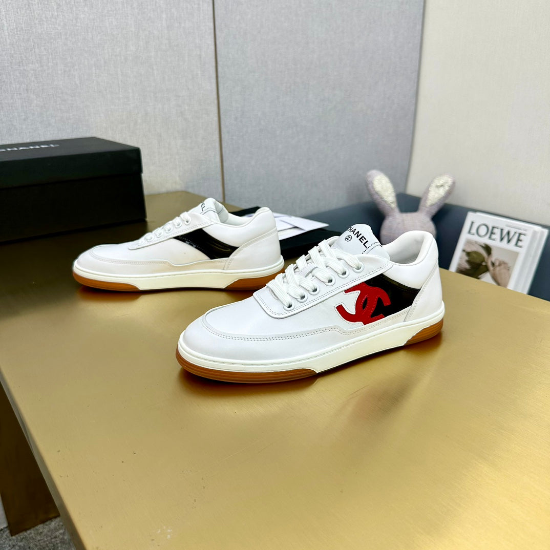 CC 2024 Interlocking Logo Sneakers White Red Cowhide 980924