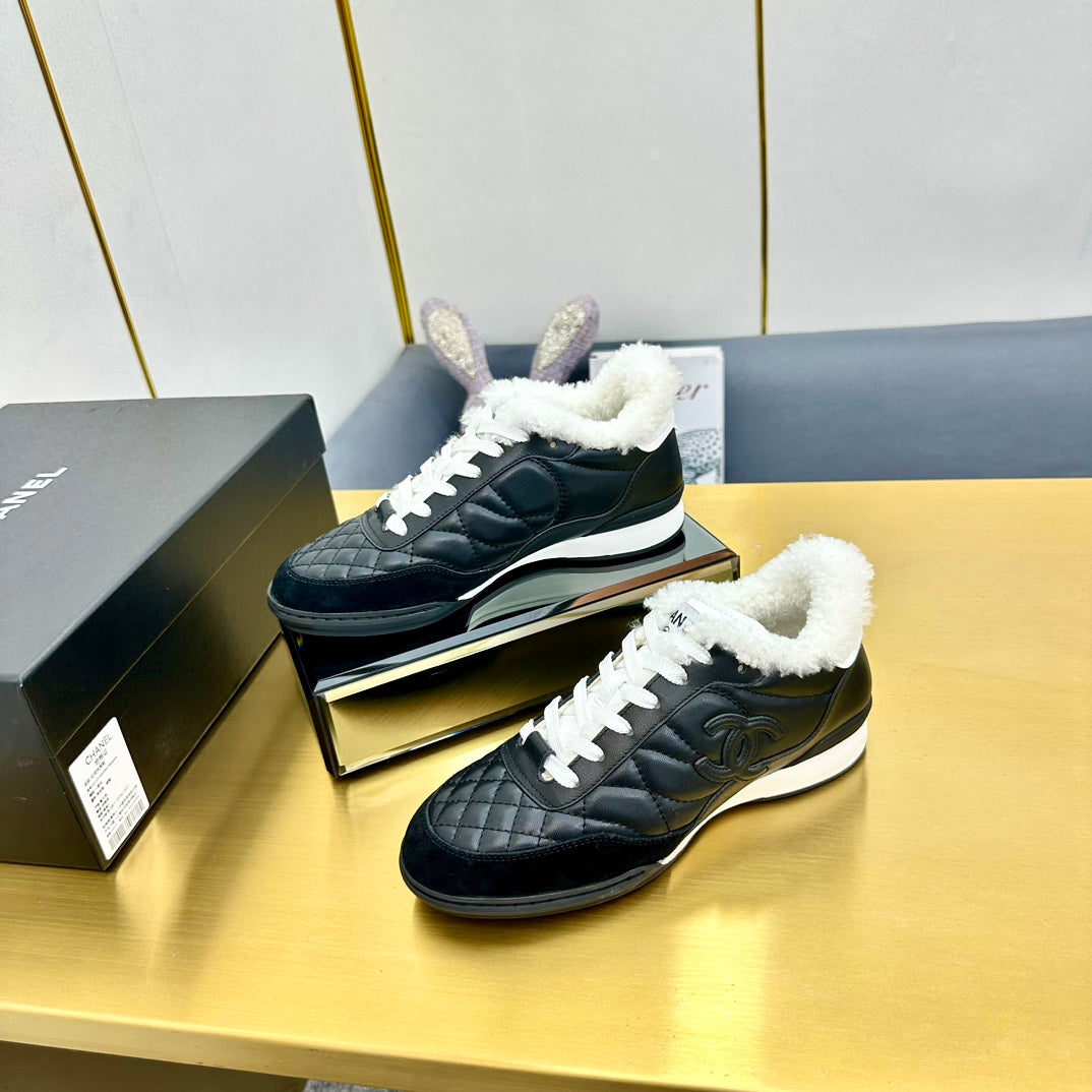 CC Low Sneaker Black Wool Cowhide 413856