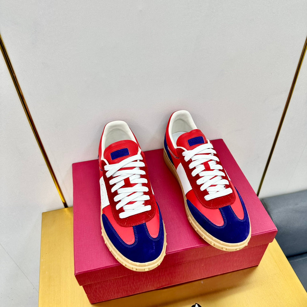 VT 26s Upvillage Sneakers Blue Red White Suede Leather 927022