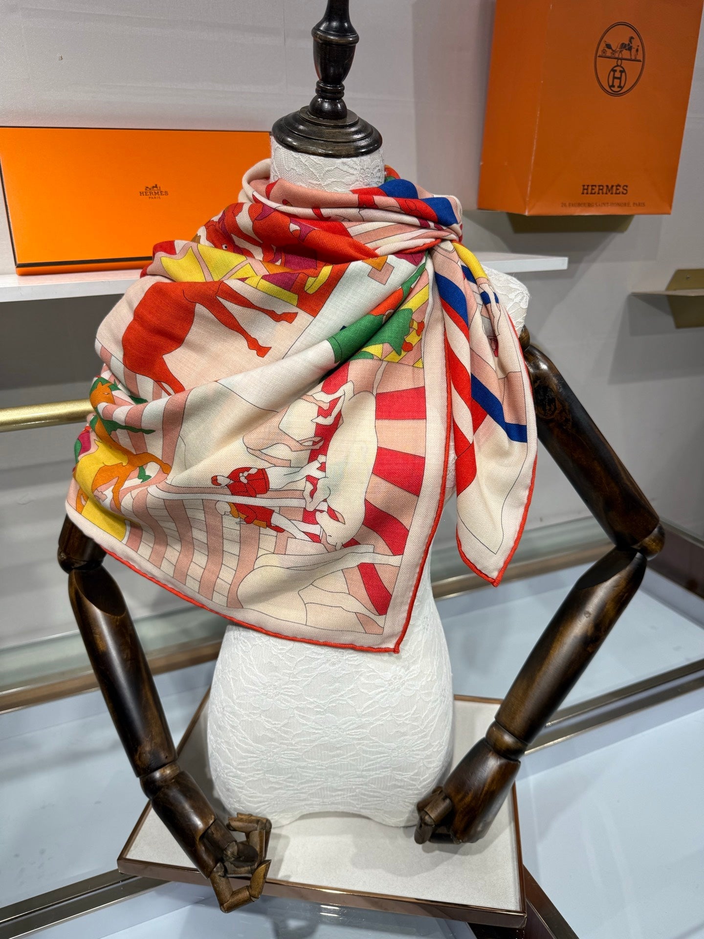 HM 26s 140x140cm Mon Cheval et Moi Scarf Cashmere Silk 214217
