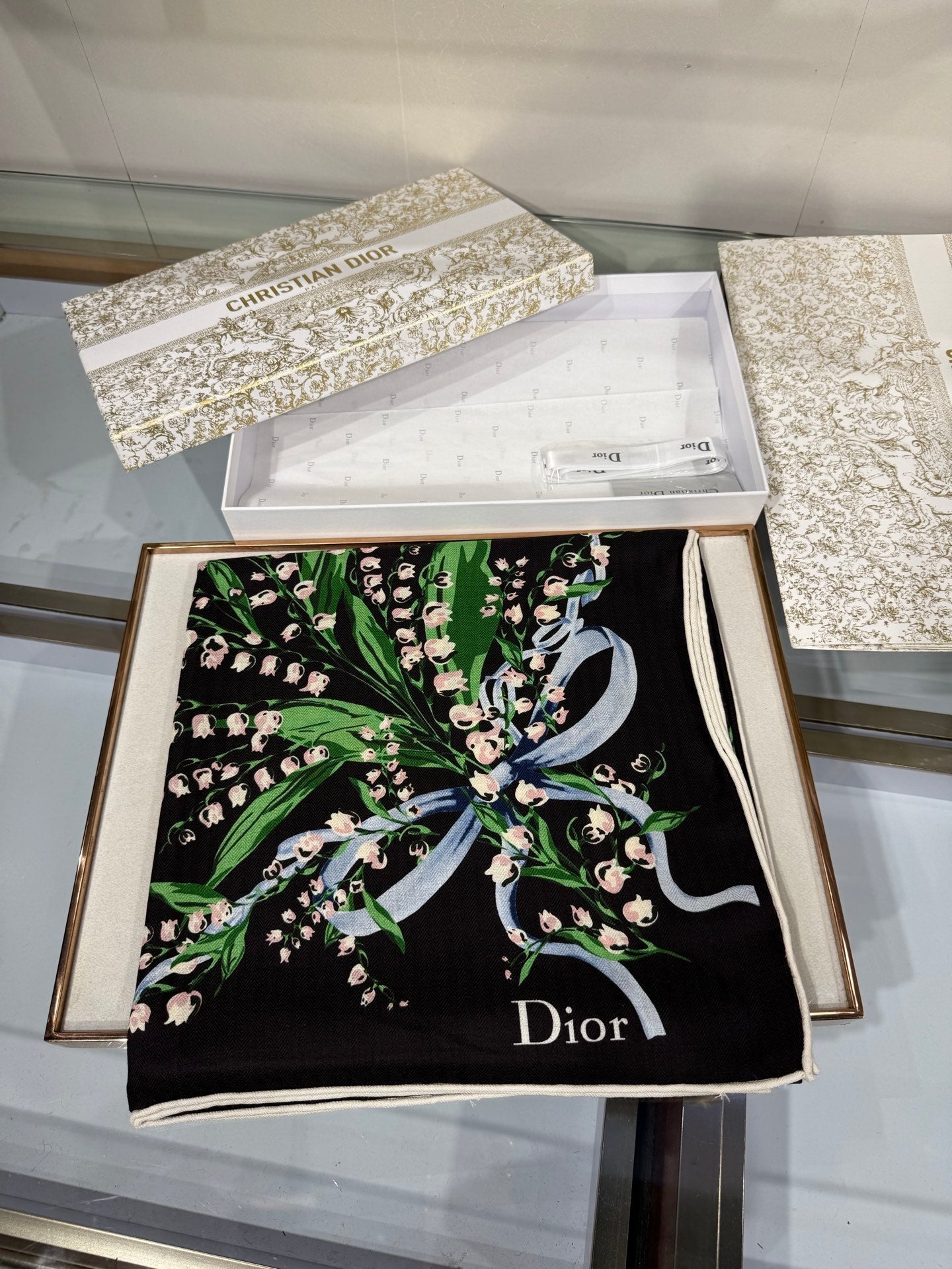 CD 26s Dior Lily of the Valley Scarf 140x140cm Cashmere Silk 215662