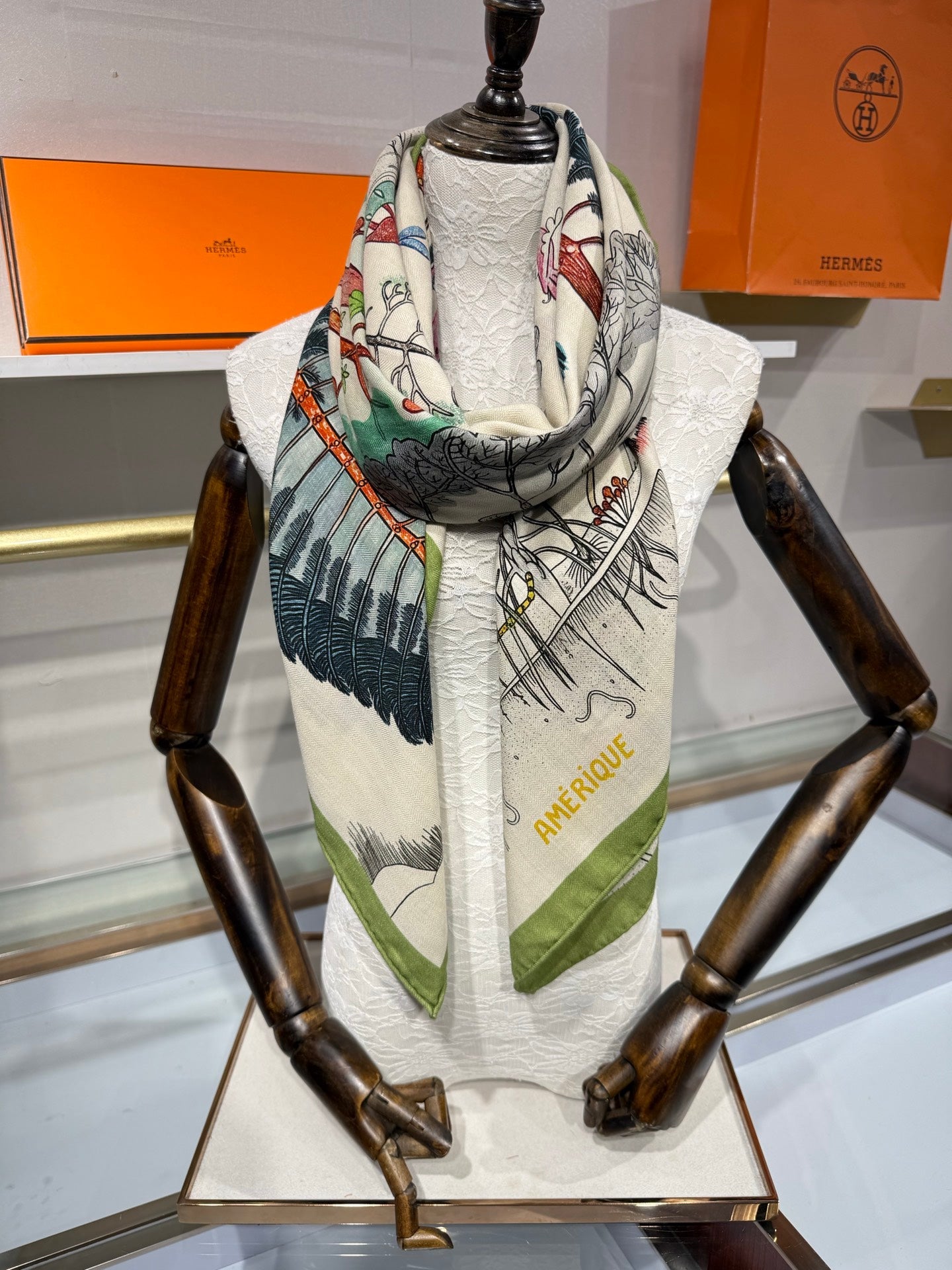 HM 26s Scarf 140 In Cashmere And Silk 216599
