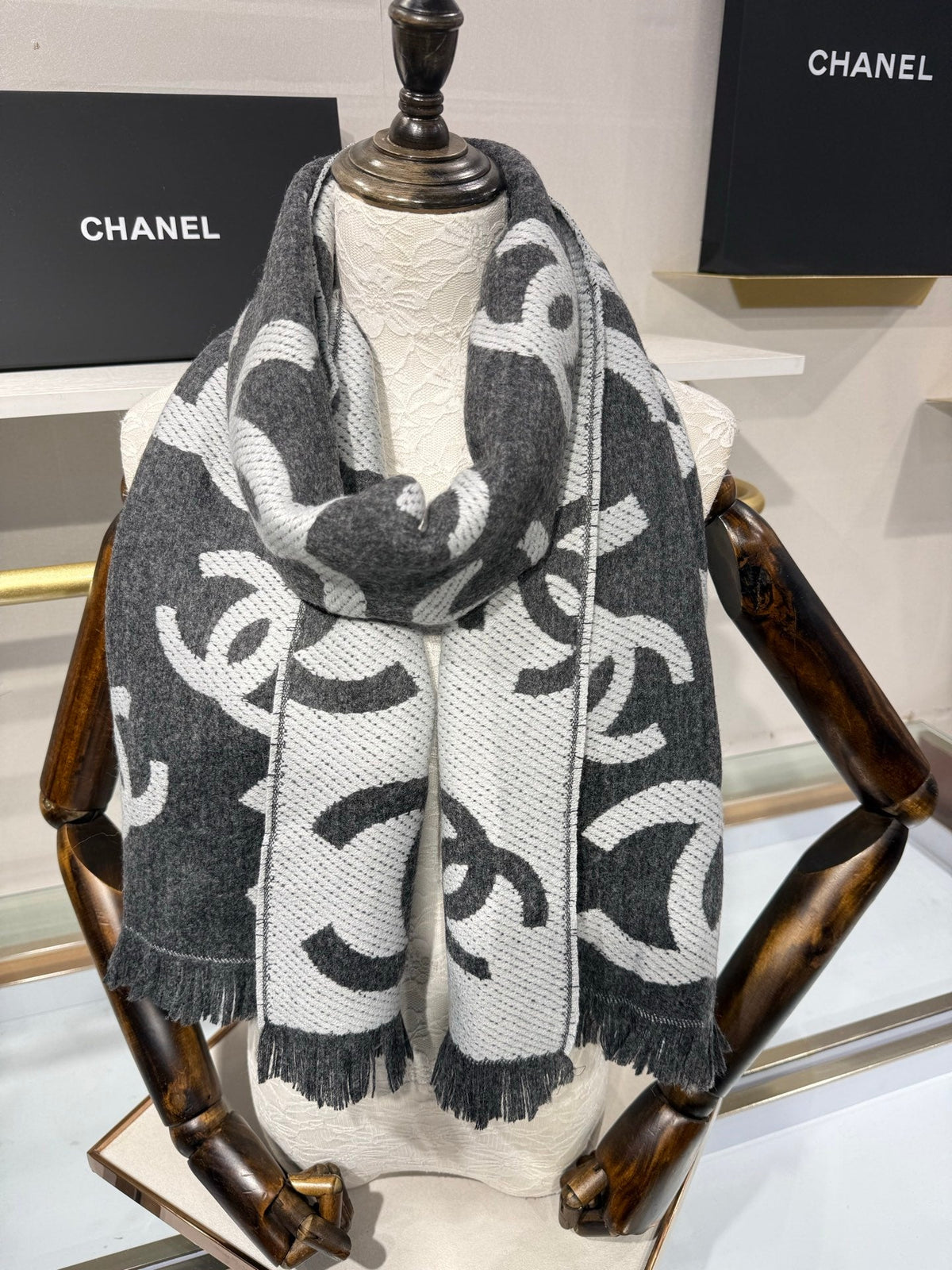 CC 26s CC Monogram Overlap Scarf 180cm Charcoal White Wool Cashmere 219027