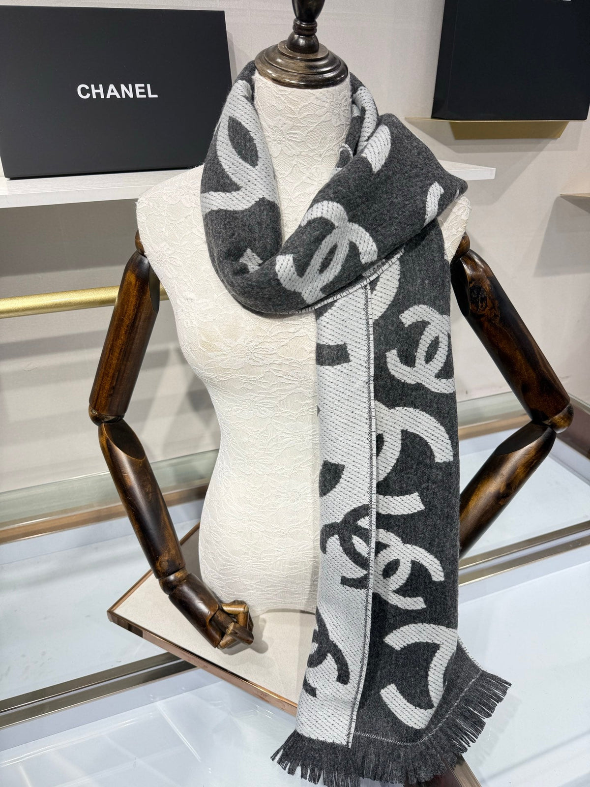 CC 26s CC Monogram Overlap Scarf 180cm Charcoal White Wool Cashmere 219027