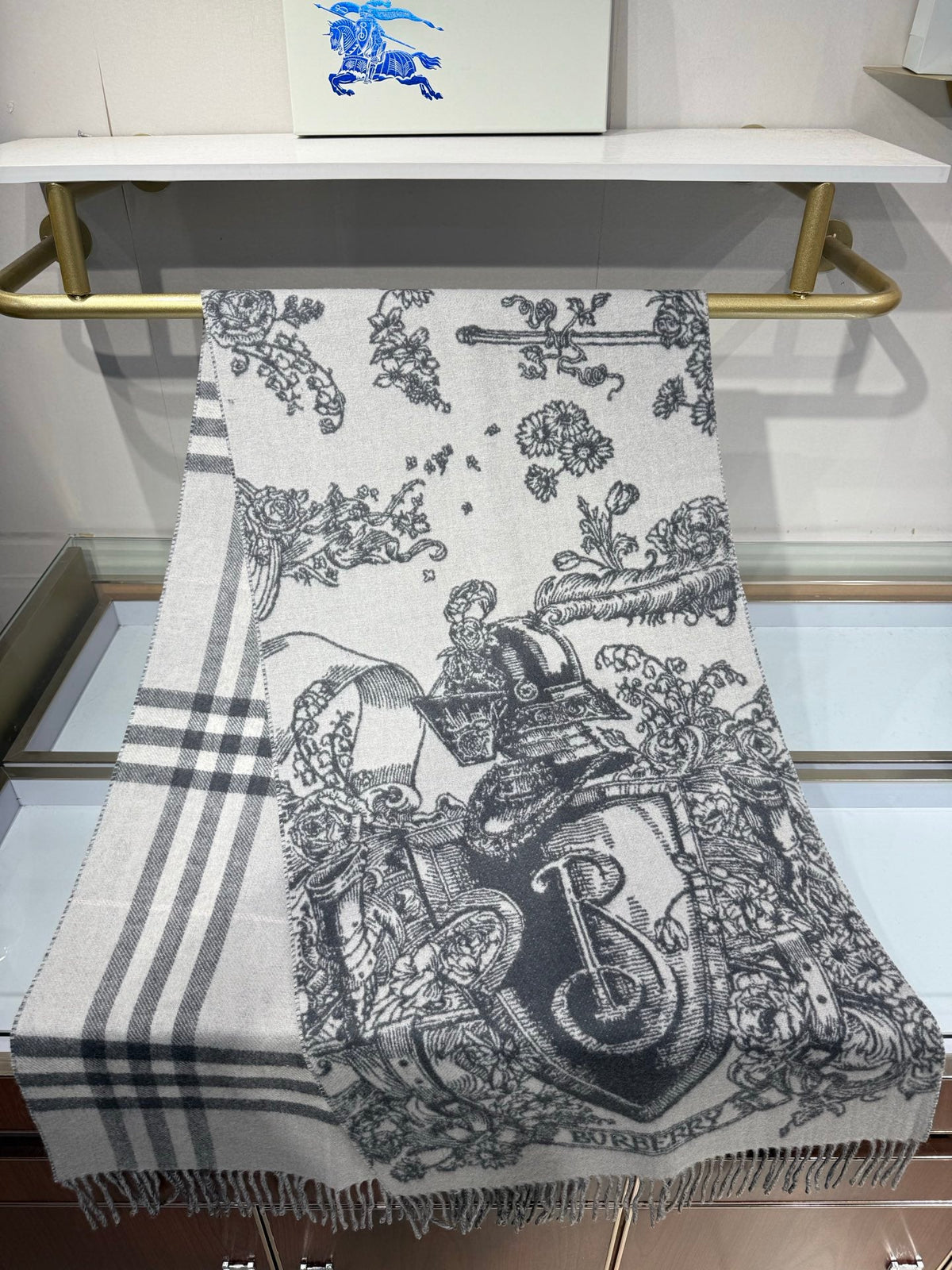 Burberry 26s Knight B Shield Jacquard Scarf 210cm Grey Black Cashmere 219694