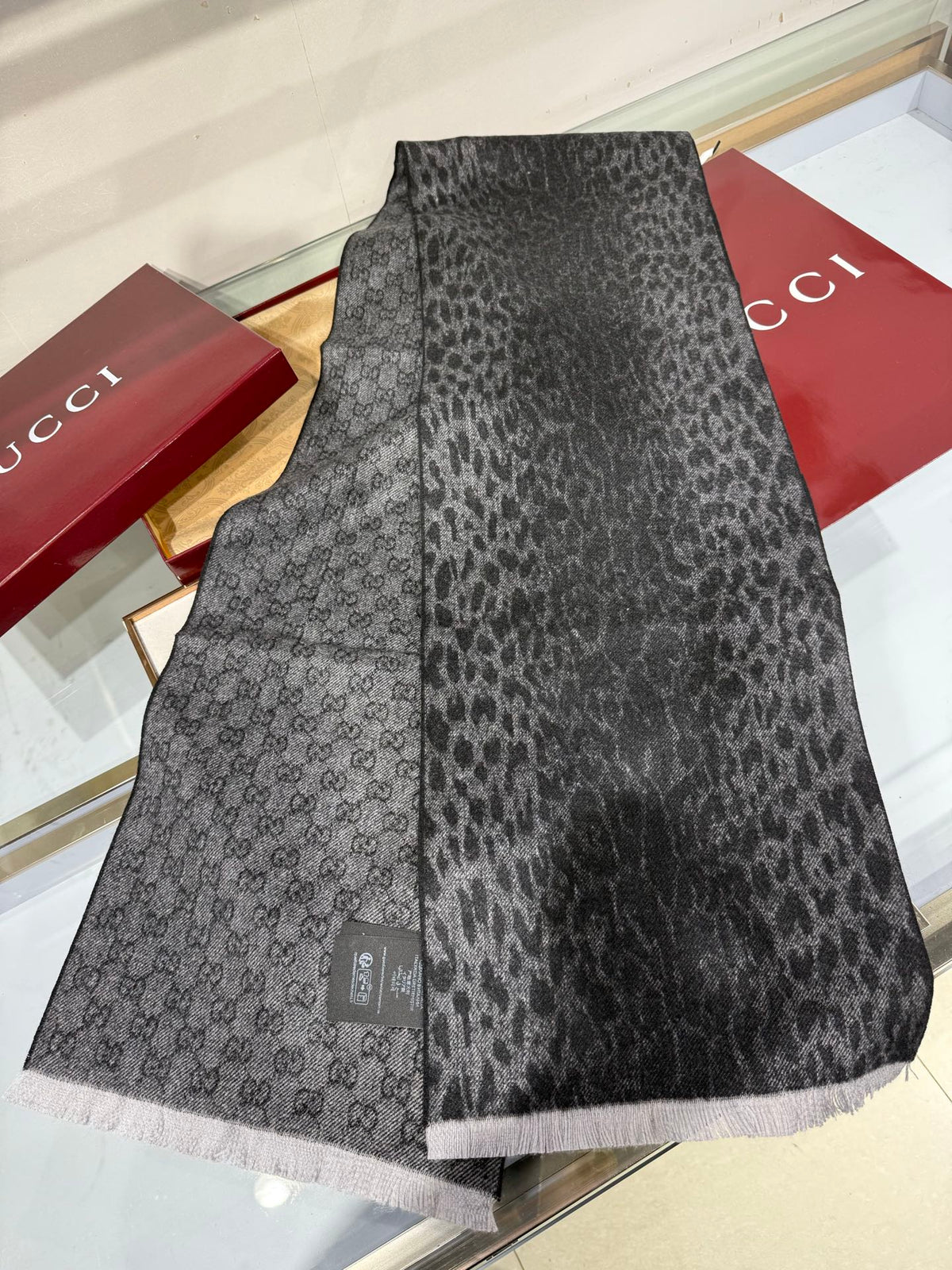 GG 26s GG Monogram Leopard Print Scarf 180cm Charcoal Black Cashmere Silk 219606