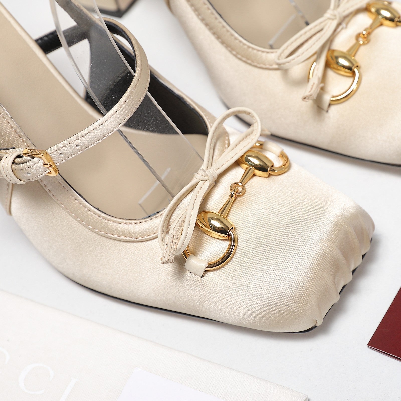 Gucci Horsebit Slingback Pumps Light Beige Satin Fabric 504421