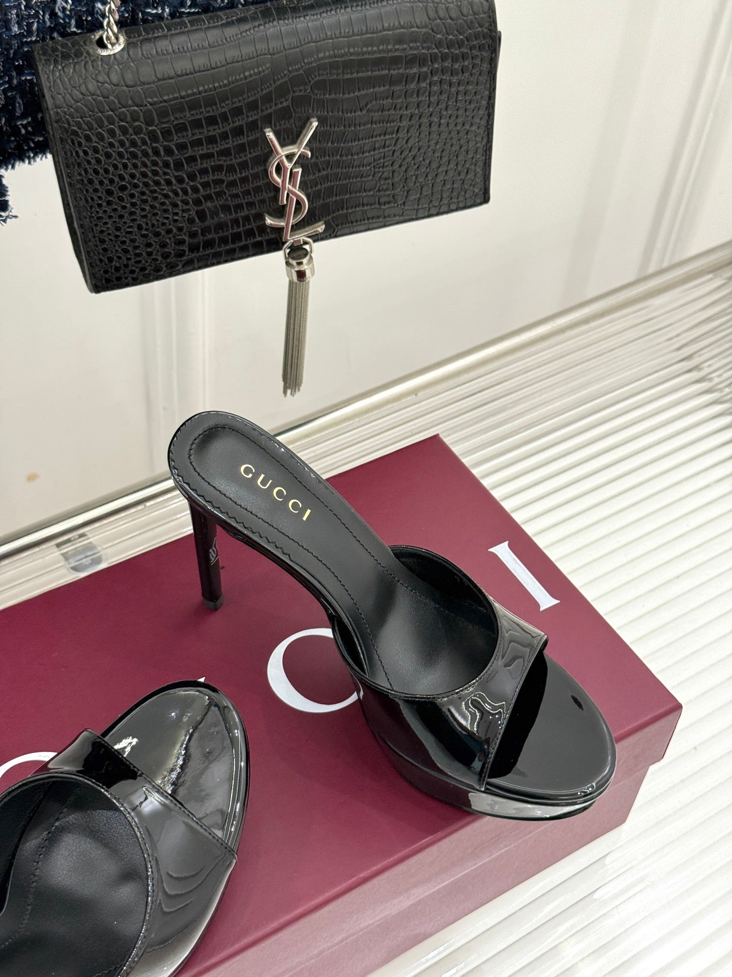 GG 26s Sorbetto Slide Sandal 12cm Black Sheepskin 991744