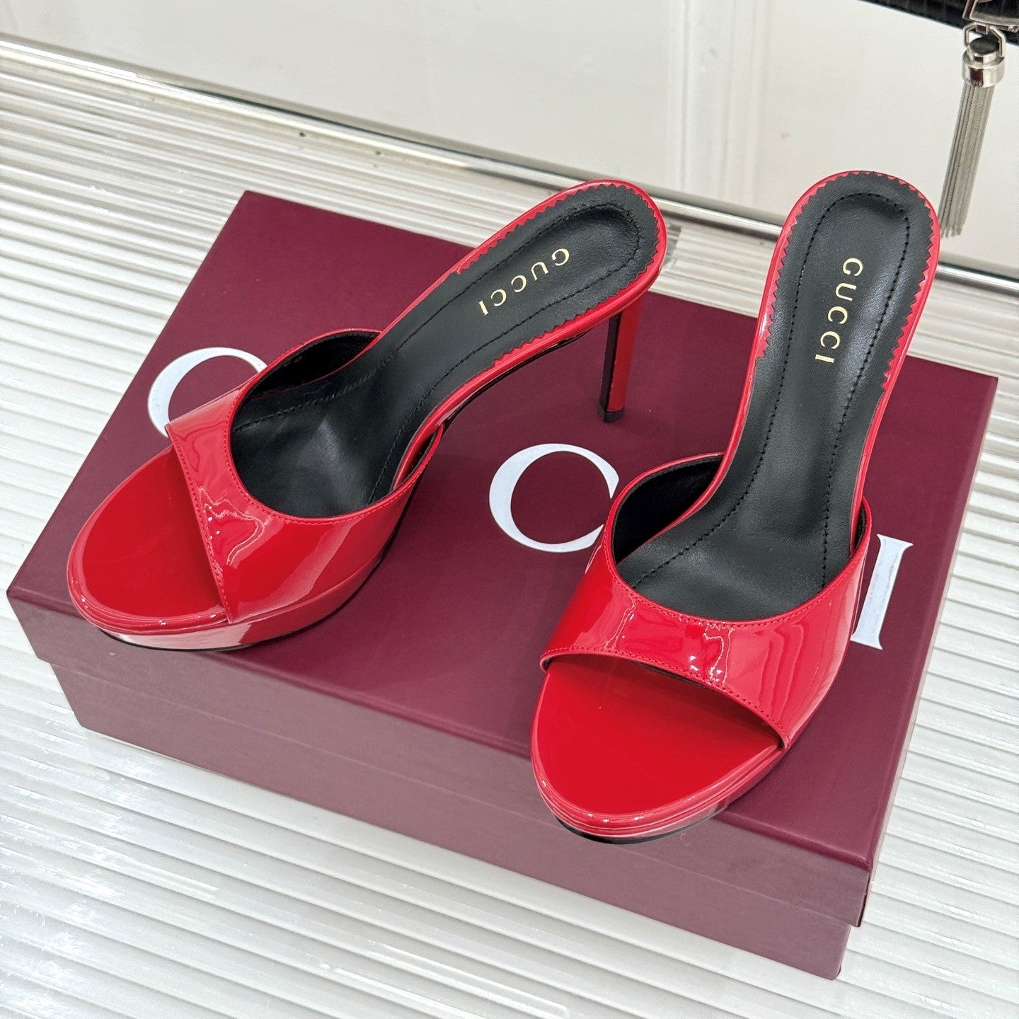 GG 26s Sorbetto Slide Sandal 12cm Red Sheepskin 991745