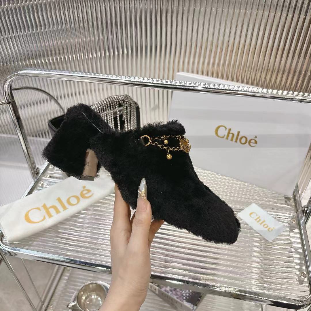 Chloé 26S High-Heeled Mules in Black Wool