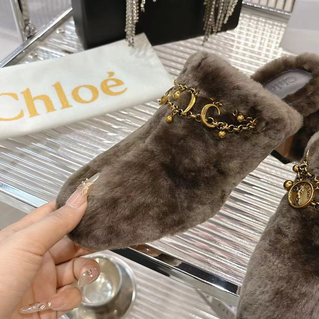 Chloé 26S High-Heeled Mules in Smoky Brown Wool