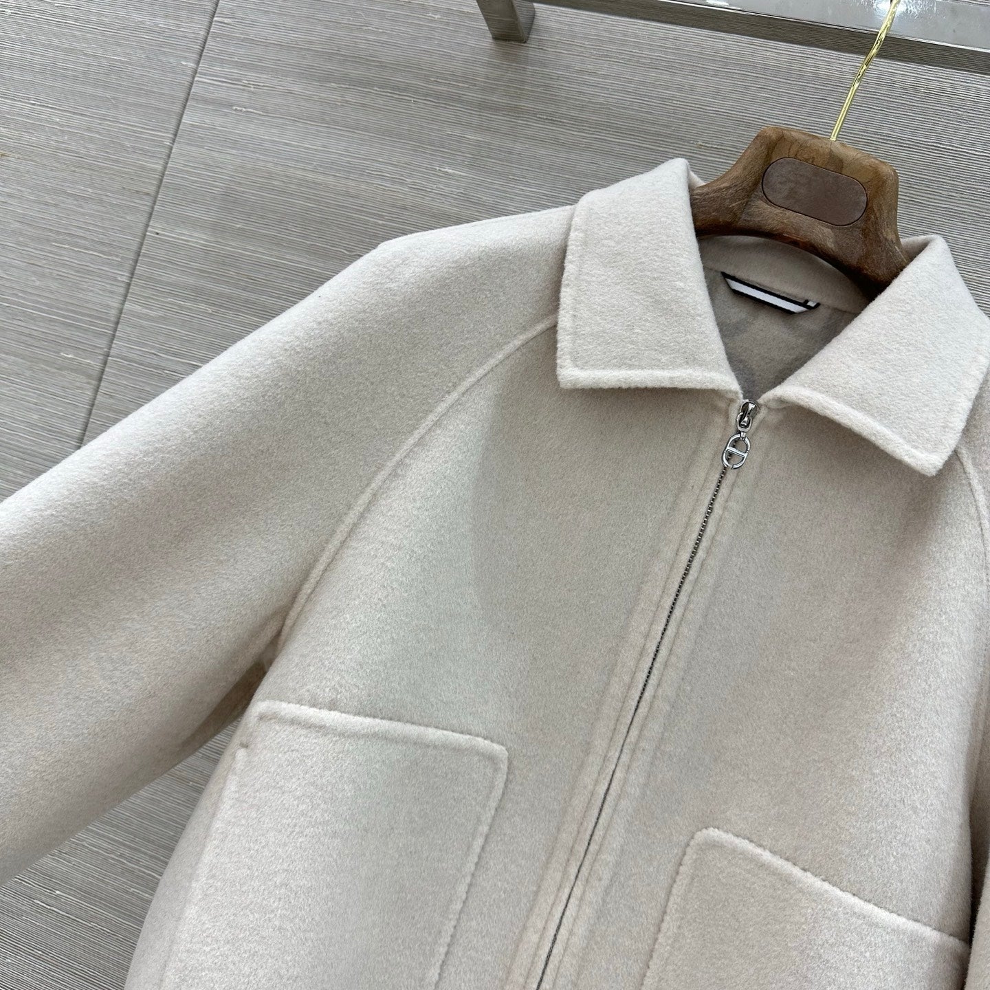 HM 26s Cashmere Bomber Jacket Light Beige 427328