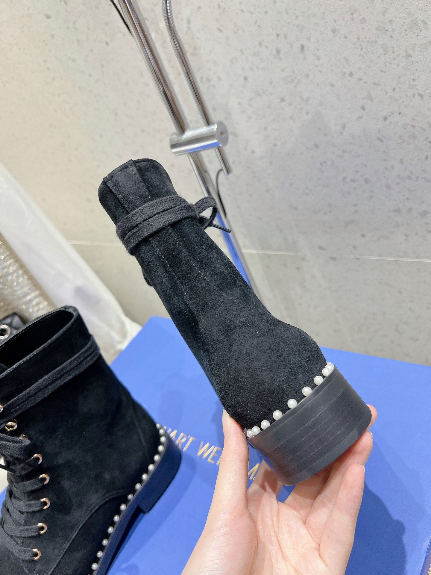 SW Mckenzee Boot with Pearl Chain Black Suede 554360