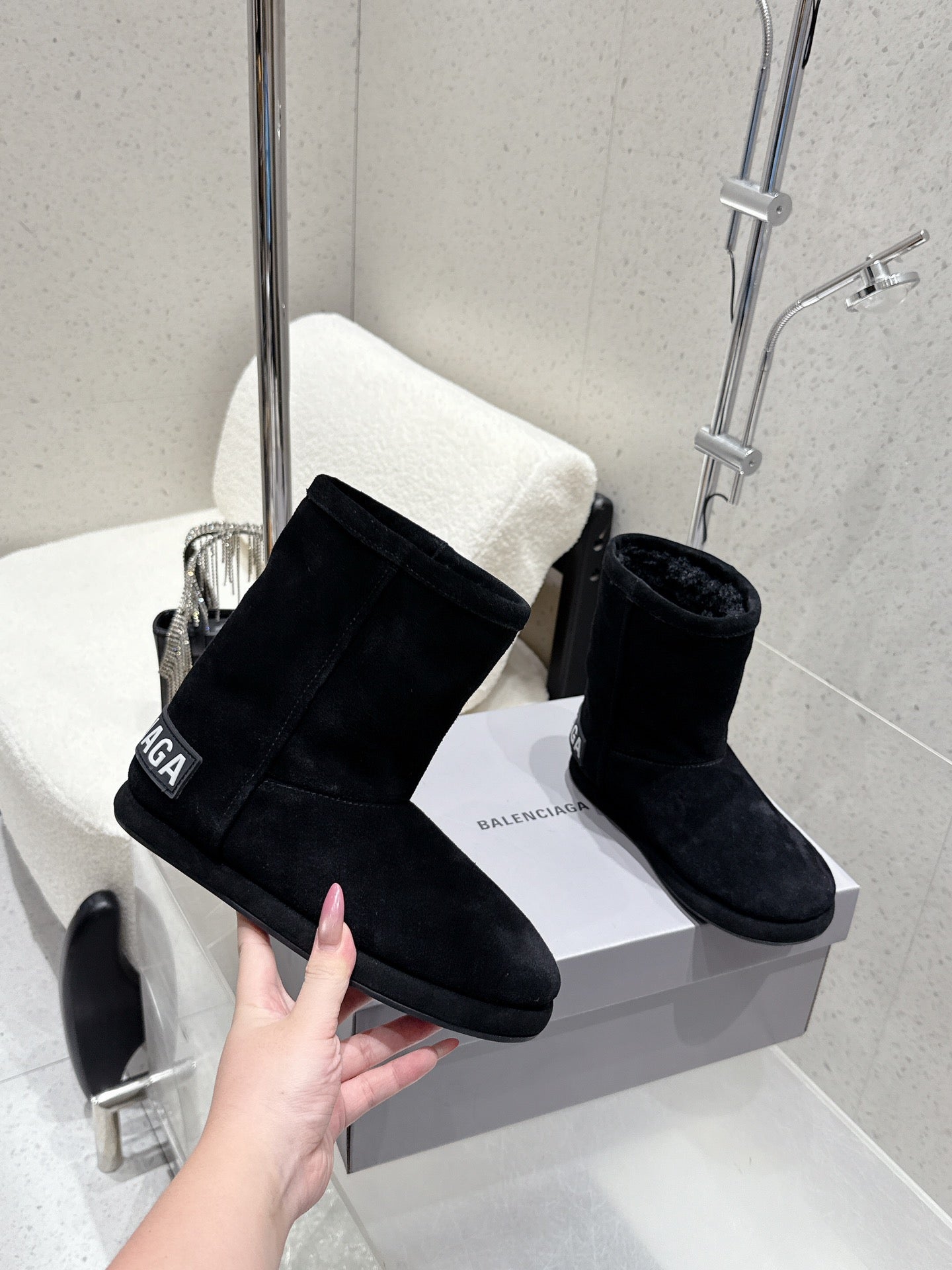 Balenciaga Alaska Soft Booties Black Suede Shearing 554395