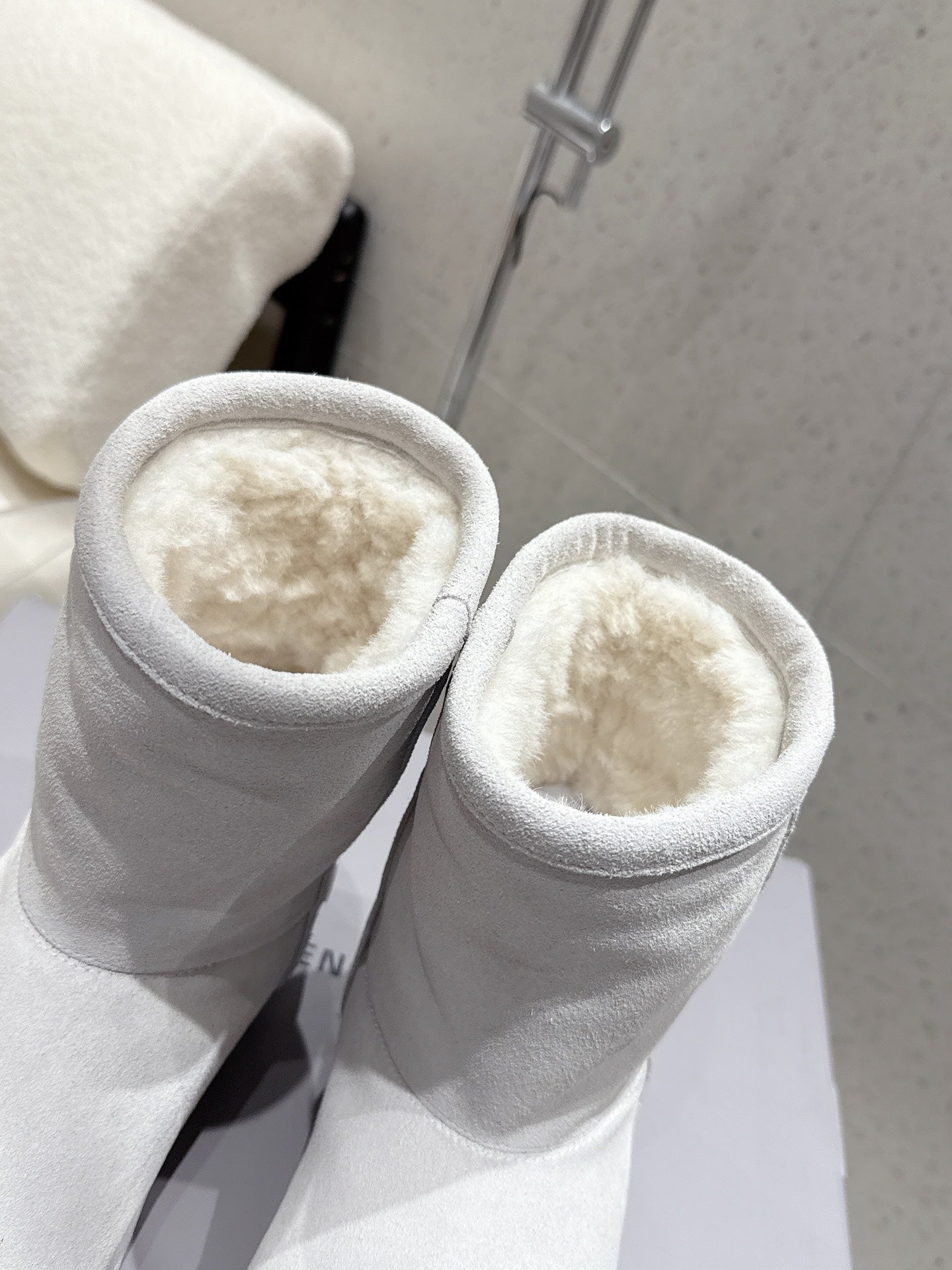 Balenciaga Alaska Soft Booties Pale Gray Suede Shearing 554396