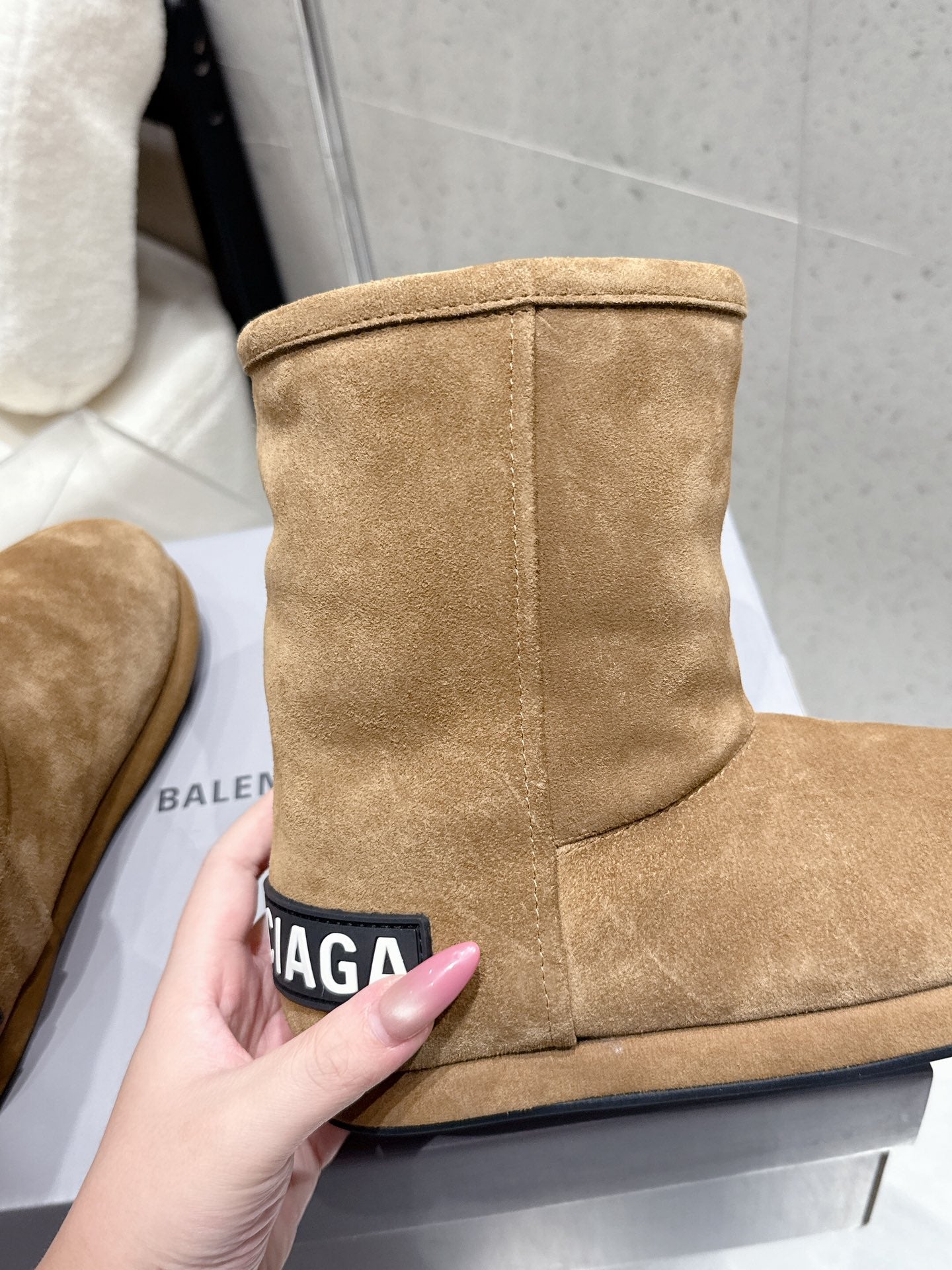 Balenciaga Alaska Soft Booties Brown Suede Shearing 554398