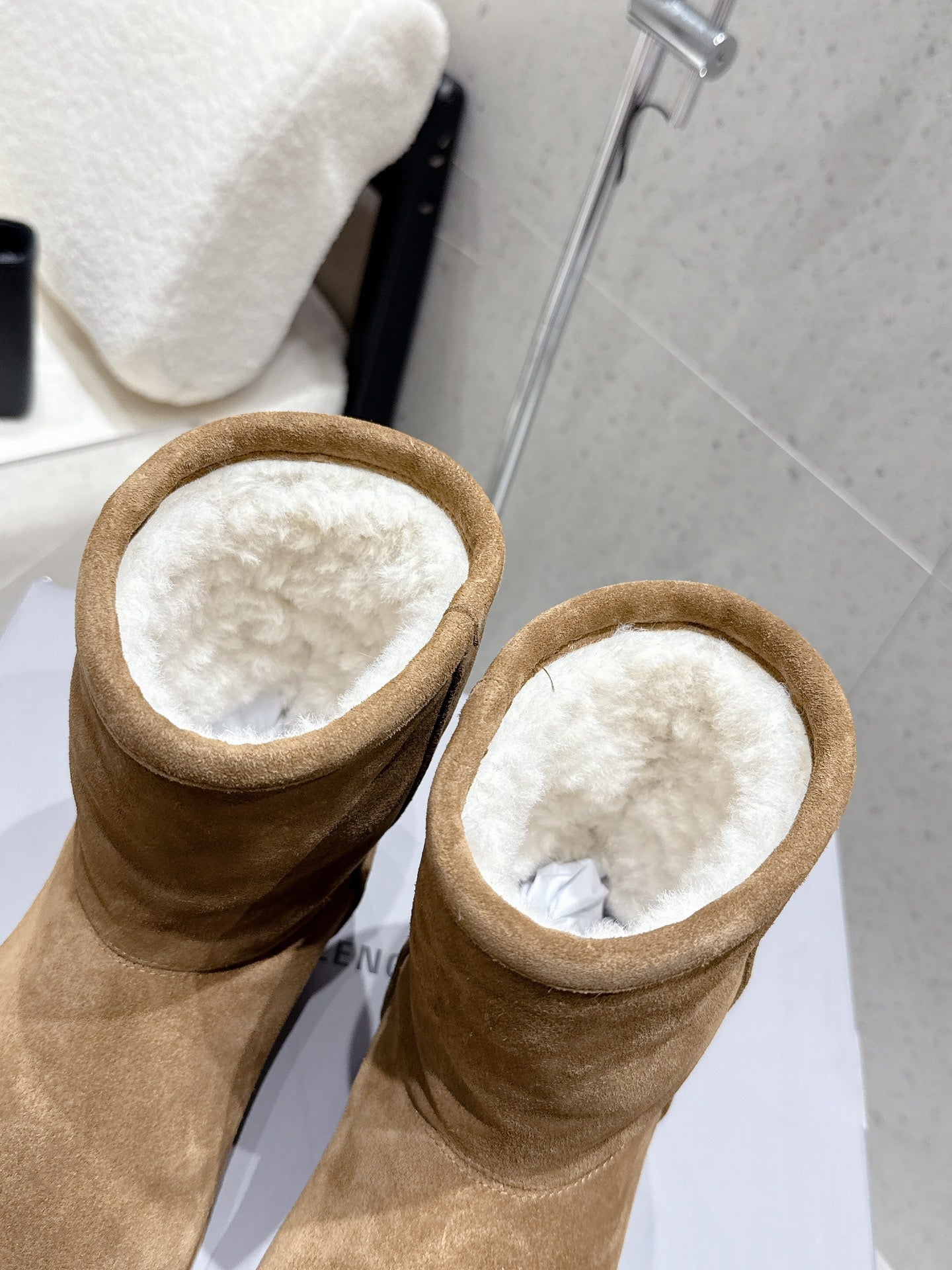 Balenciaga Alaska Soft Booties Brown Suede Shearing 554398