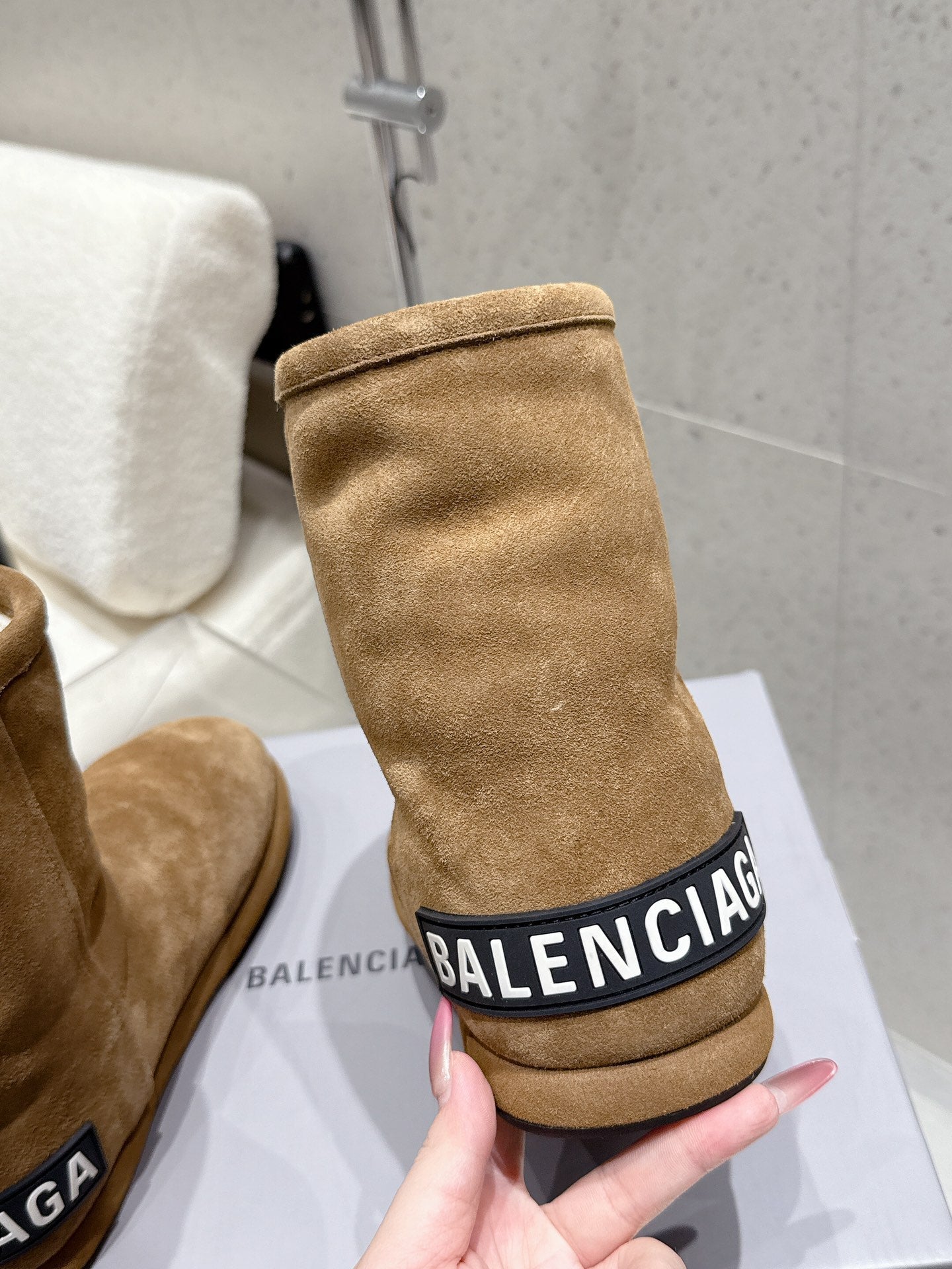 Balenciaga Alaska Soft Booties Brown Suede Shearing 554398