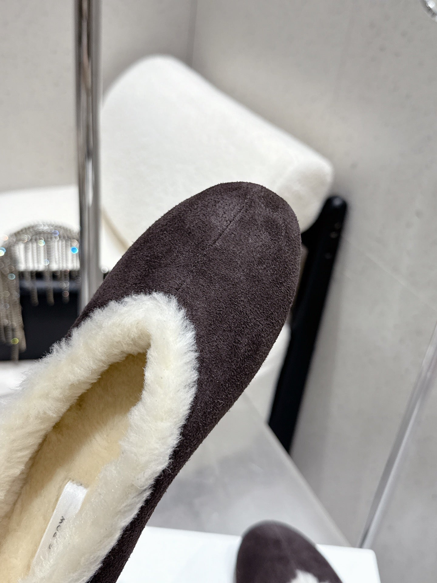 The Row 25ss Ballet Flat Dark Brown Nubuck Leather Fur 554386