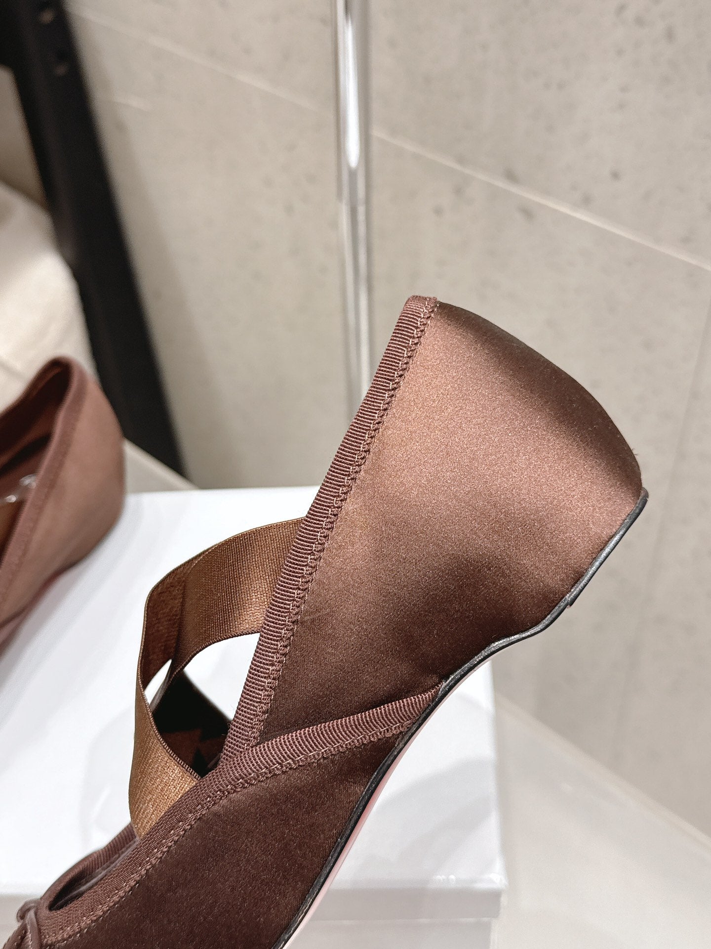 CL Ballet Butterfly Ballet Flats Brown Satin 610810