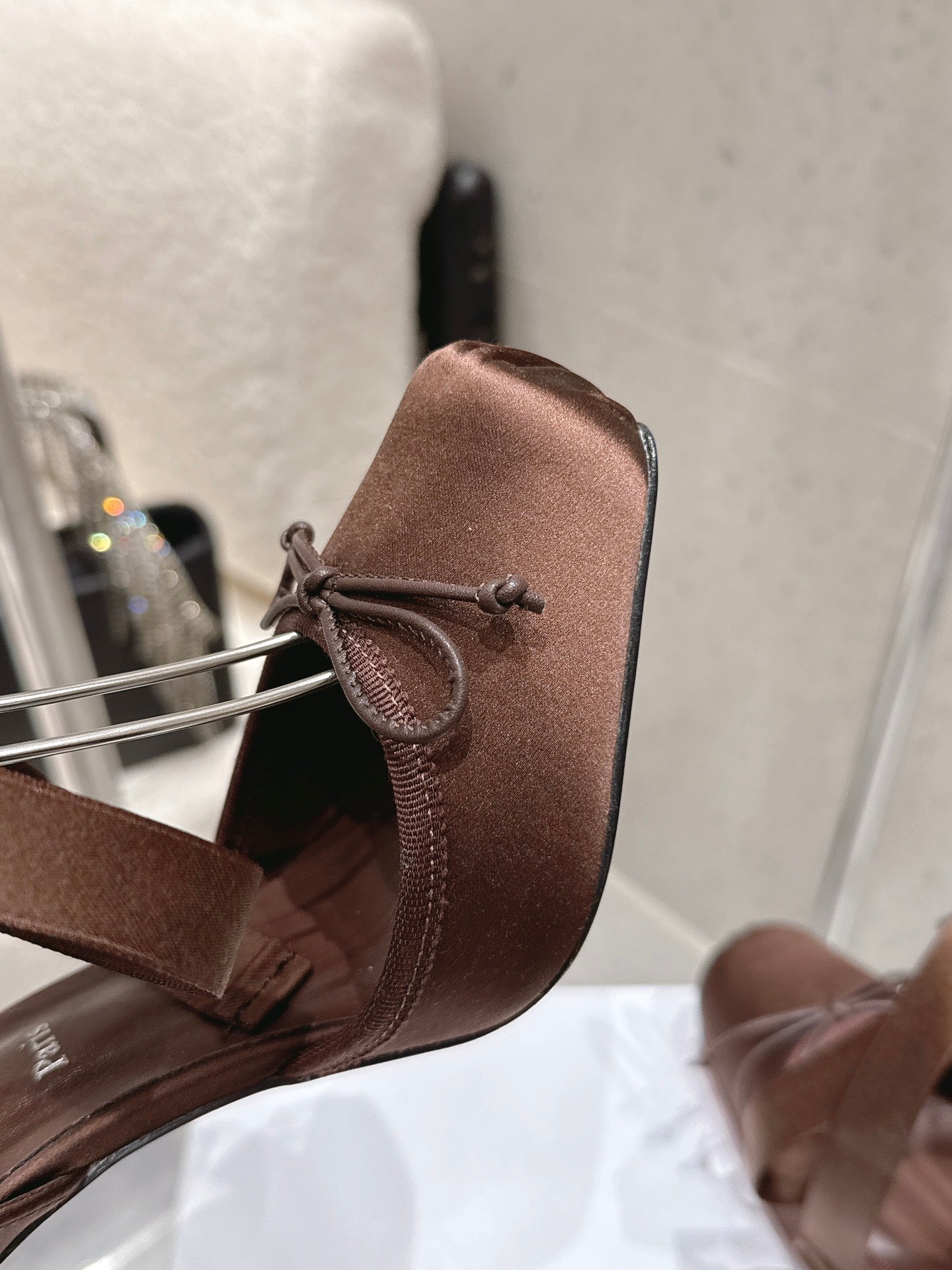CL Cassia Lace Up Pumps 10.5 Brown Satin 610817