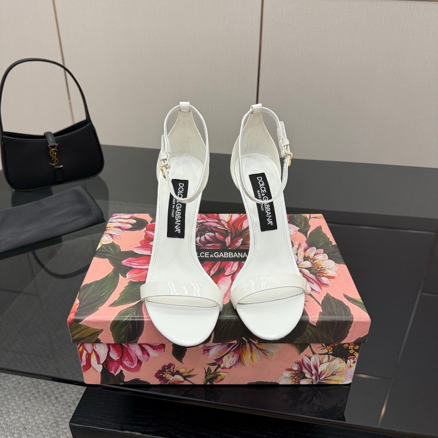 DC 25 Buckled High-Heeled Sandals White Patent Leather & Sheepskin 326382