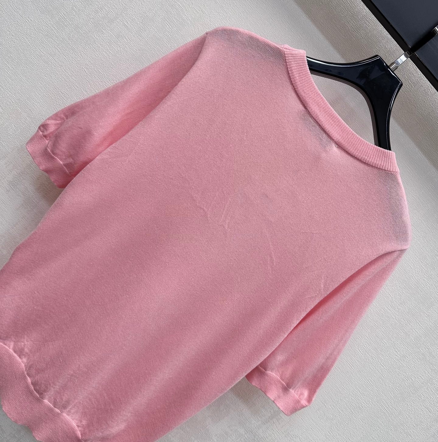 CD Letter Embroidery Short-Sleeve Knit Top Pink Wool 378374
