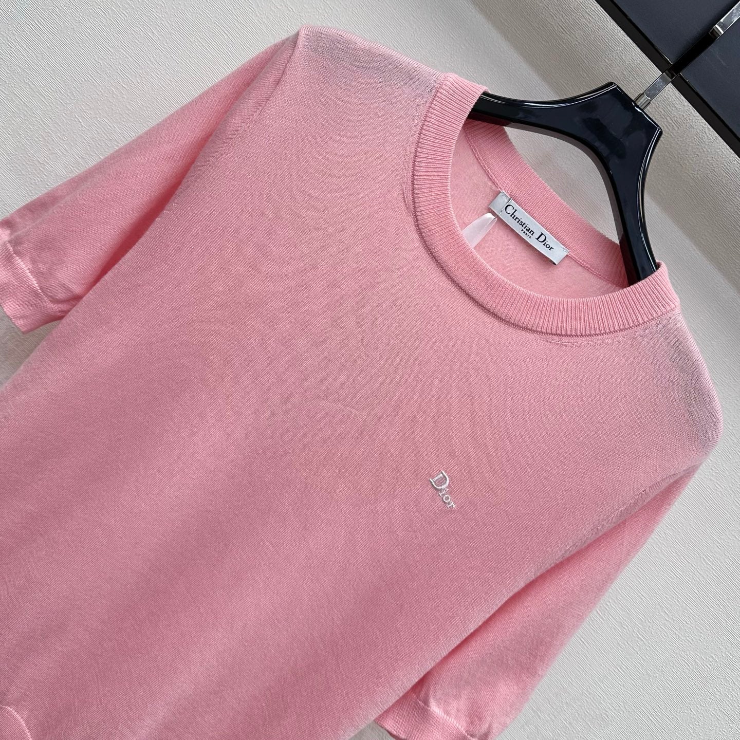CD Letter Embroidery Short-Sleeve Knit Top Pink Wool 378374
