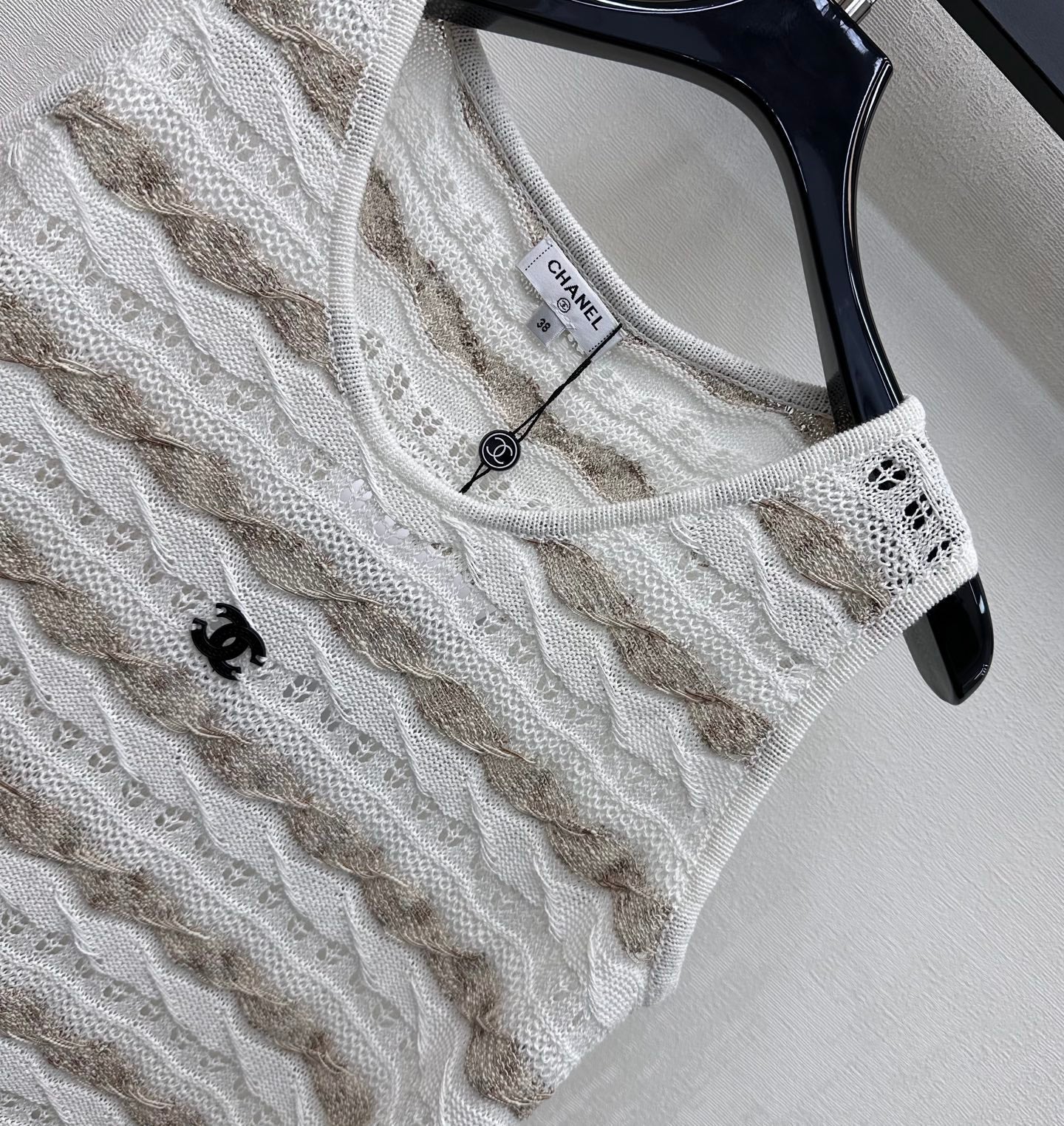 CC 26s Knitted Vest White Taupe Cotton 378379
