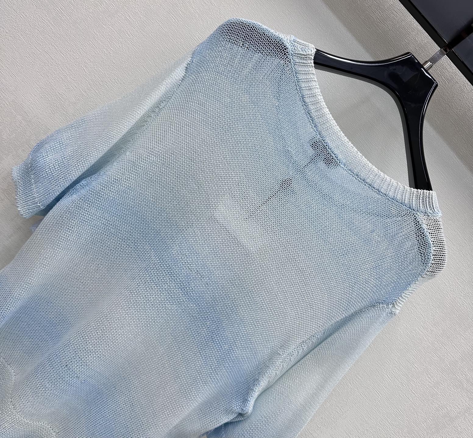 CC 26s Short-Sleeve Knit Top Light Blue Wool Polyester 378338