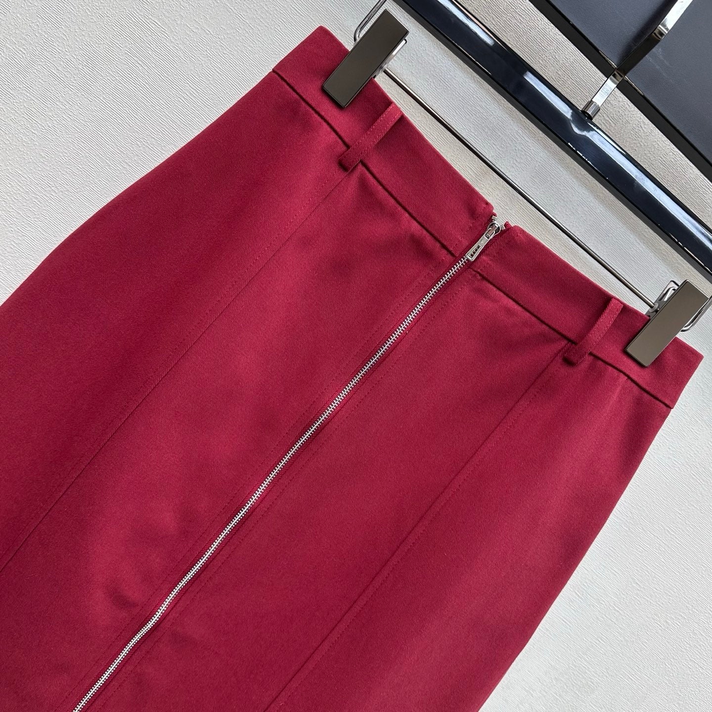 HM 26s Mid-length Skirt Red Cotton 378838