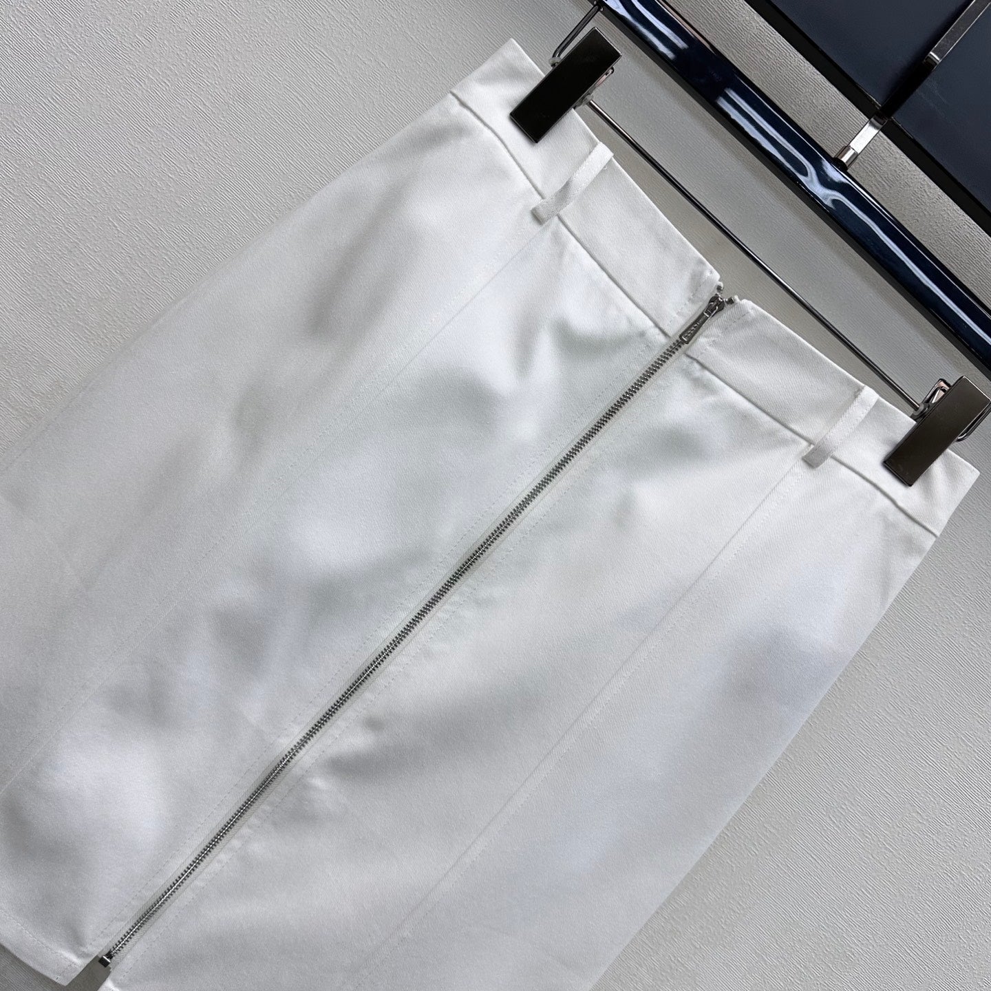 HM 26s Mid-length Skirt White Cotton 378842