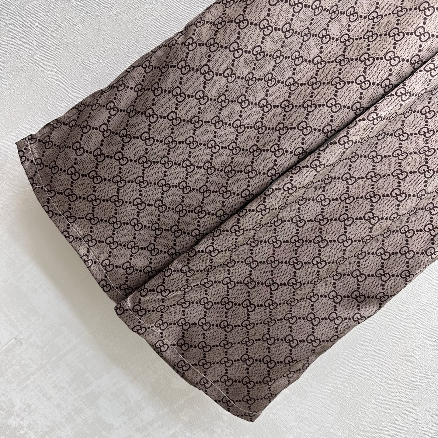 GG 26s Crêpe De Straight-Leg Trousers Beige Dark Brown Silk 407375
