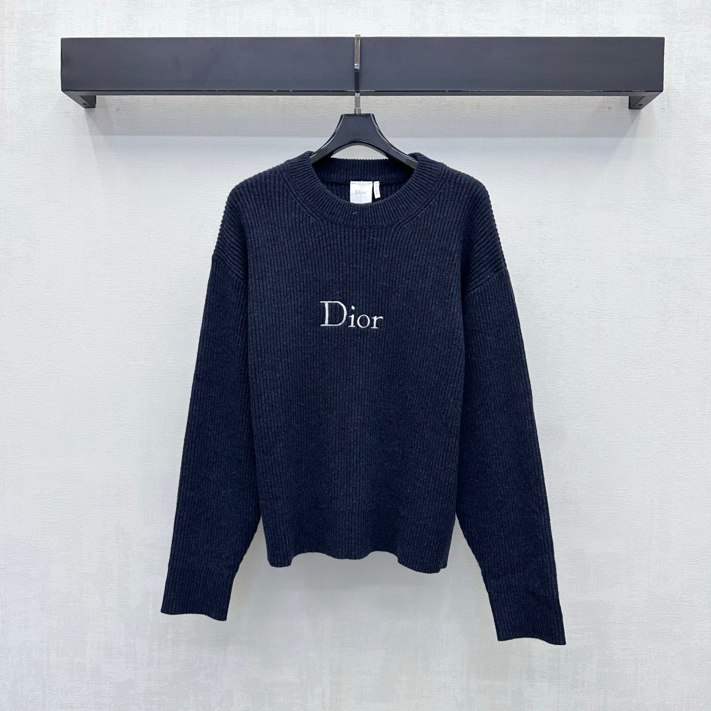 CD 26s Embroidered Knitted Long-Sleeve Top Navy Blue Wool Cashmere 421318