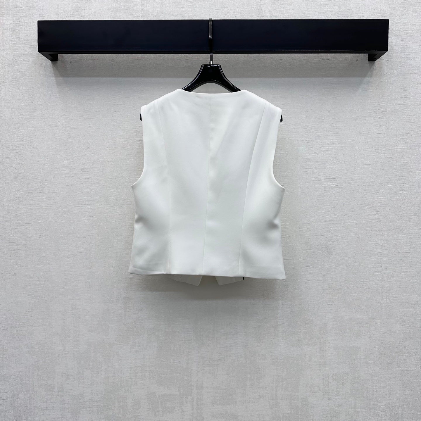 CC 26s Embroidered Vest And Trouser Suit White Polyester 422611
