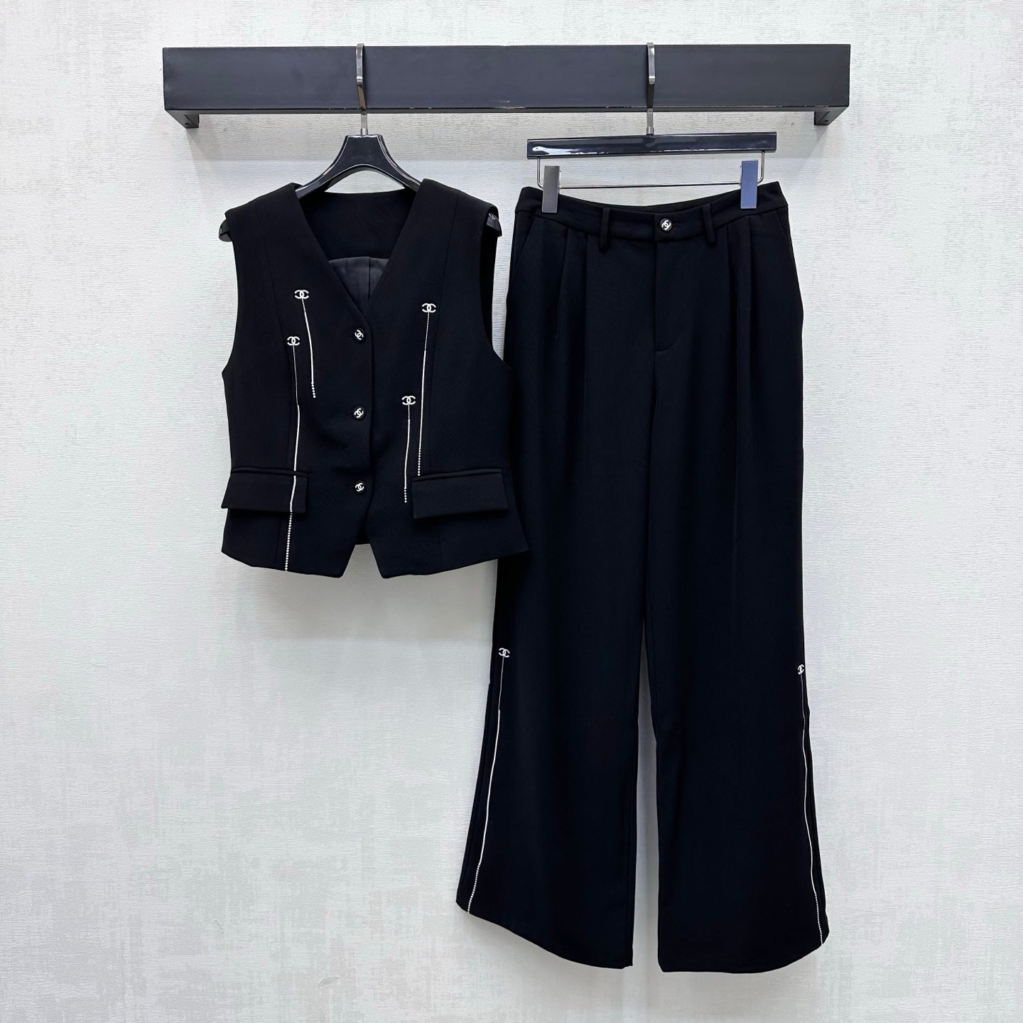 CC 26s Embroidered Vest And Trouser Suit Black Polyester 422613