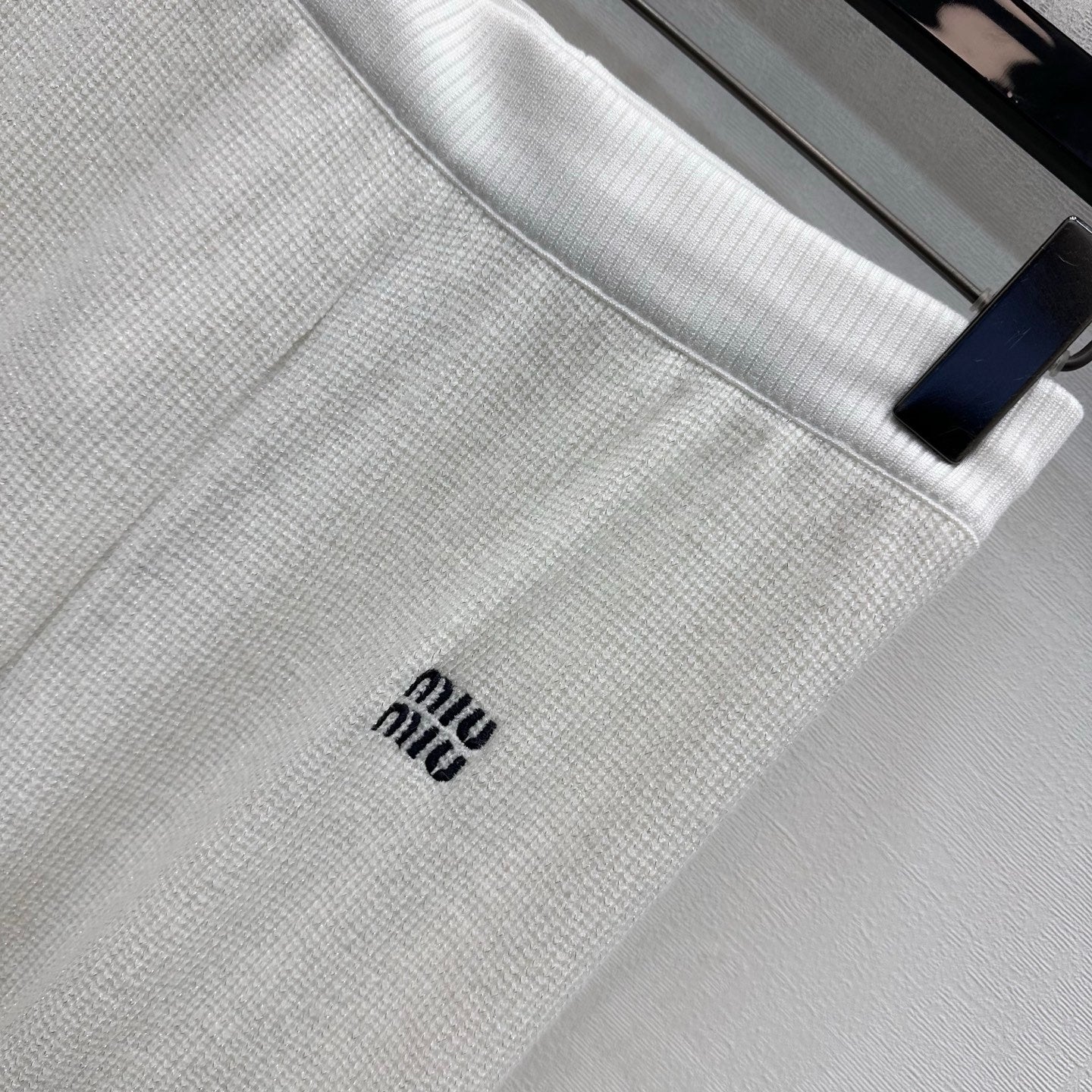 Miu 26s Wide-Leg Trousers White Wool 422643