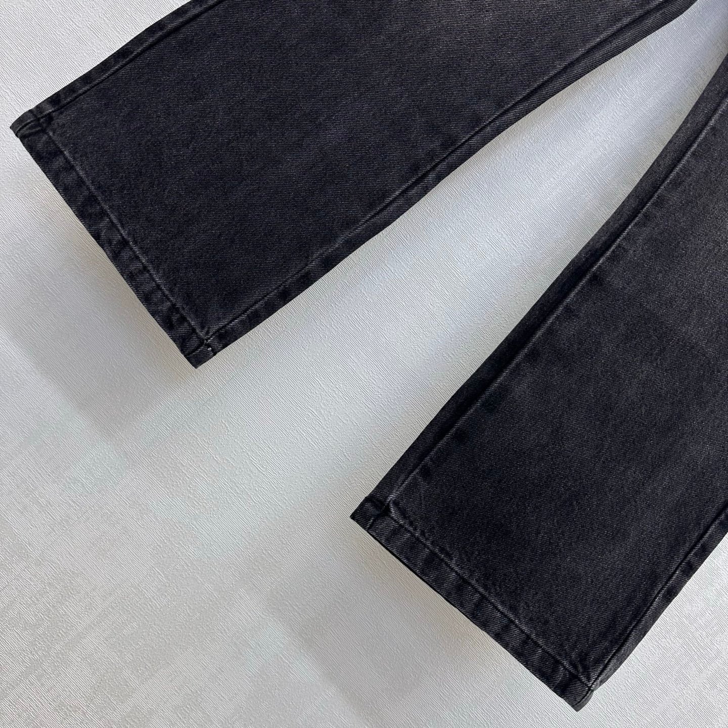 CC 26s Label Straight-Leg Jeans Dark Grey Denim 422625