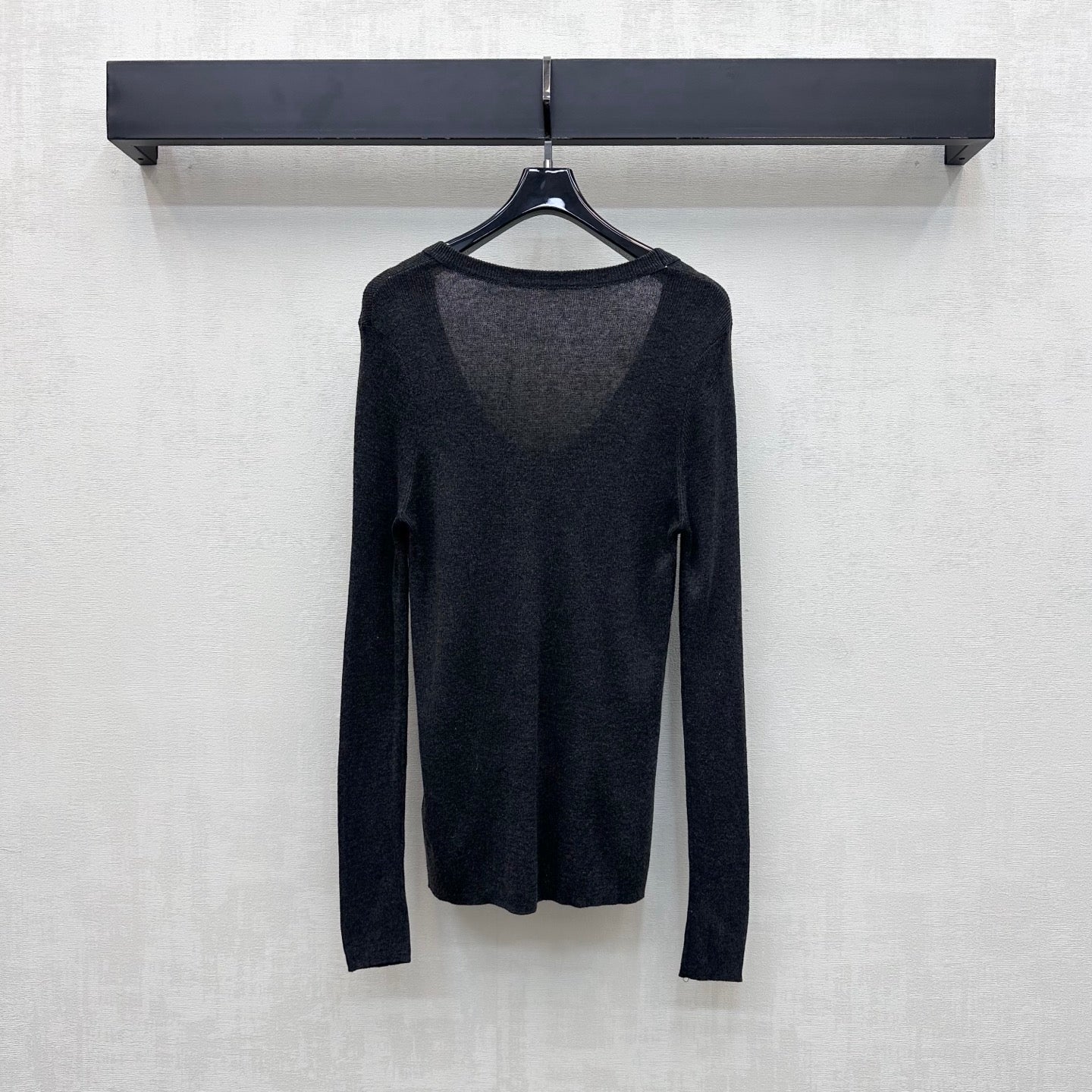 CD 26s U-Neck Metal Logo Knit Base Layer Top Dark Grey Wool Polyester 422535