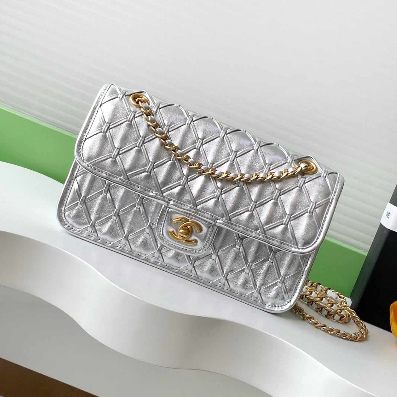 CC 25C Flap Bag 25cm Silver Metalic Quilted Lambskin