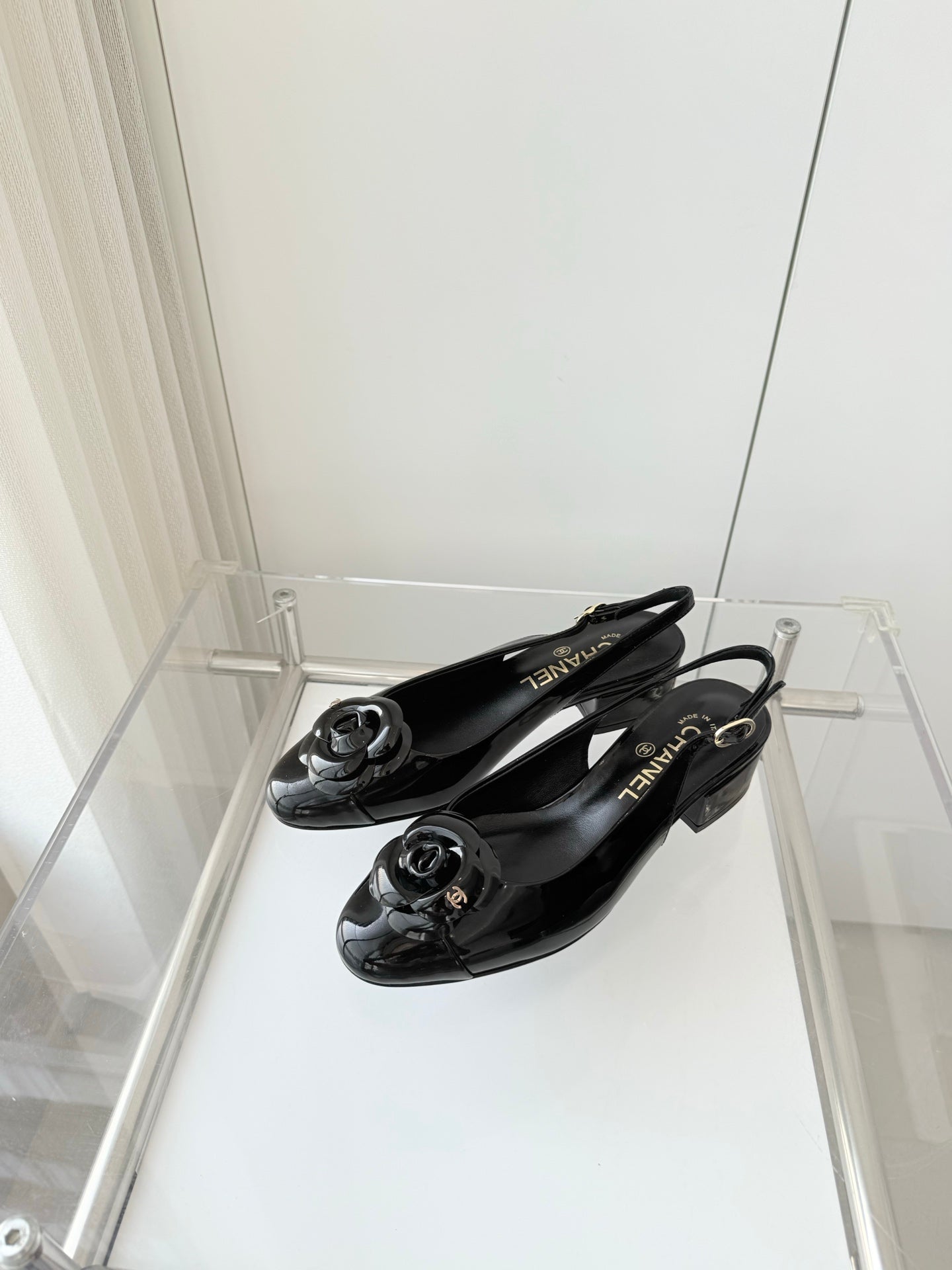 CC 26s Slingback Floral 3.5cm Black Patent Leather 597414