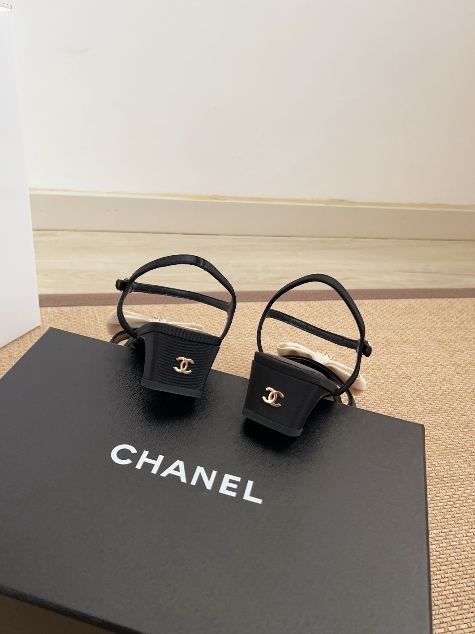 CC Grosgrain Sandals 4cm Black Lambskin 708081
