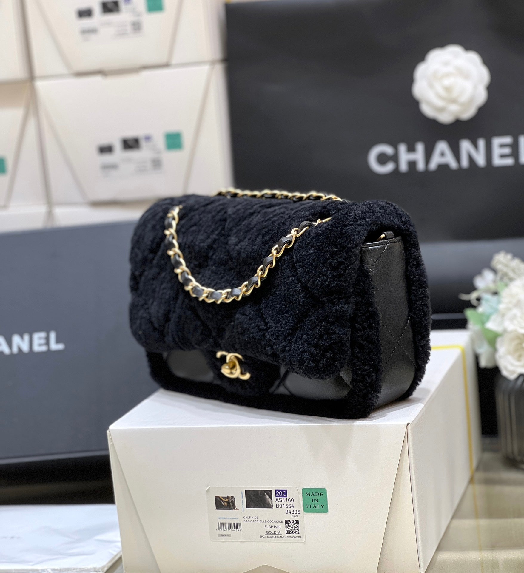 CC 24K Teddy Bear CF 23.5cm Black Lambskin & Fur Light GHW