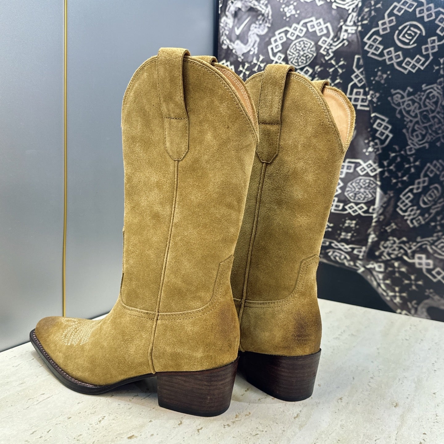 Celine 26s Mid-Calf Boots 4.5cm Khaki Suede 959452