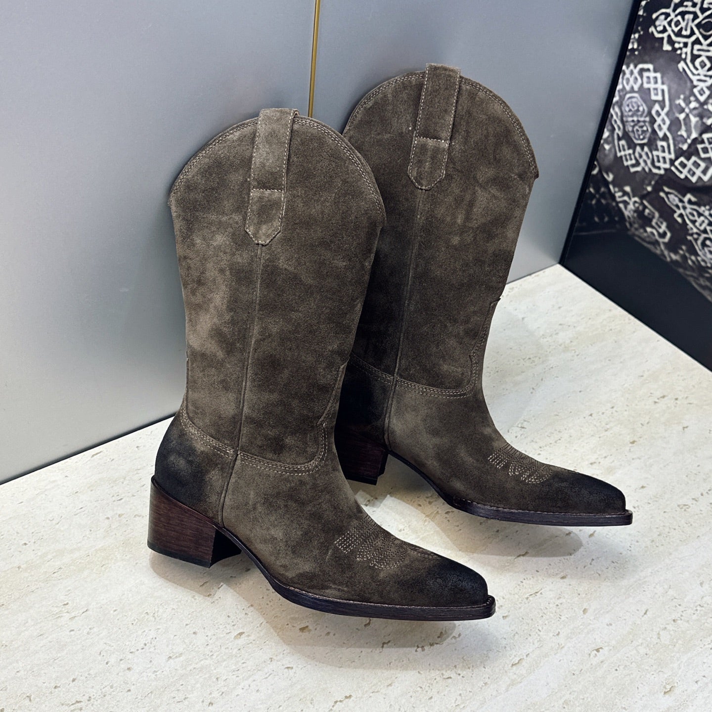 Celine 26s Mid-Calf Boots 4.5cm Taupe Suede 959453