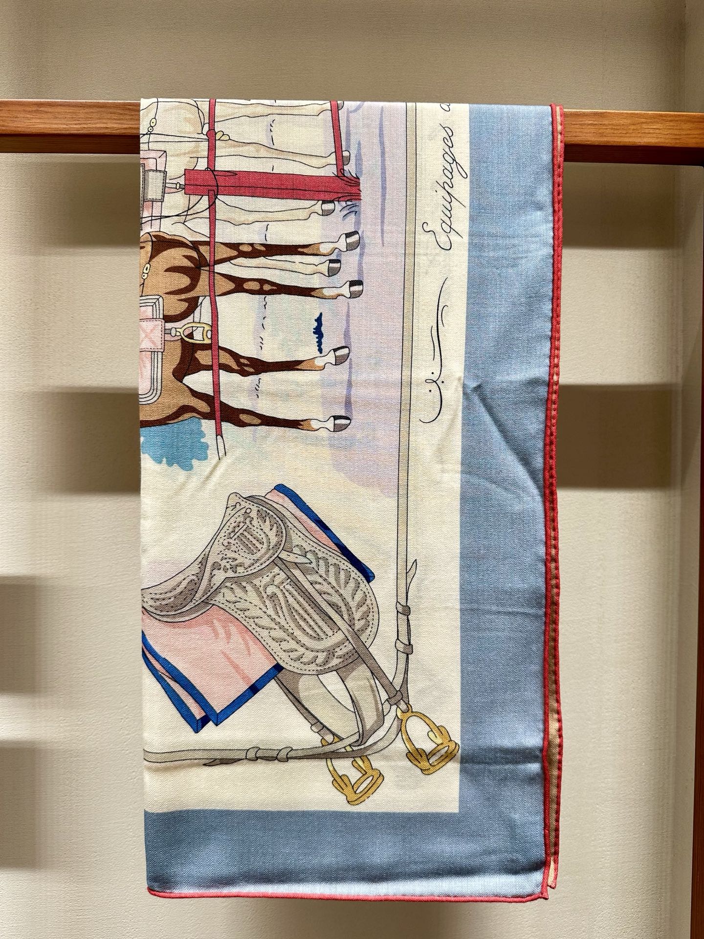 HM 26s Scarf 140 In Cashmere And Silk 216077